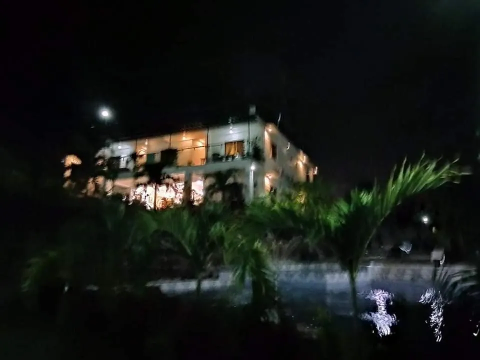 Casa de Robles Tanay Rizal