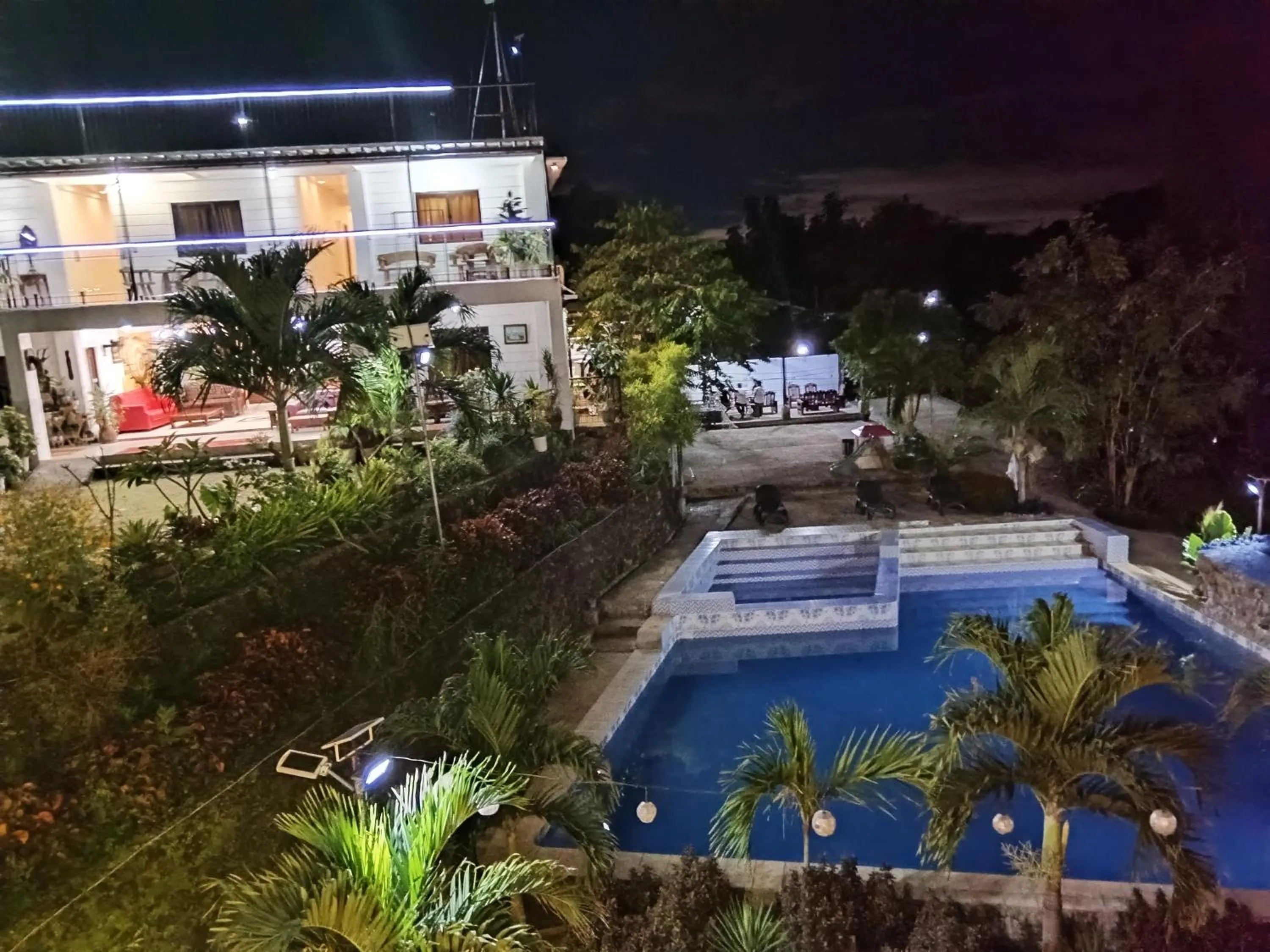 Casa de Robles Tanay Rizal