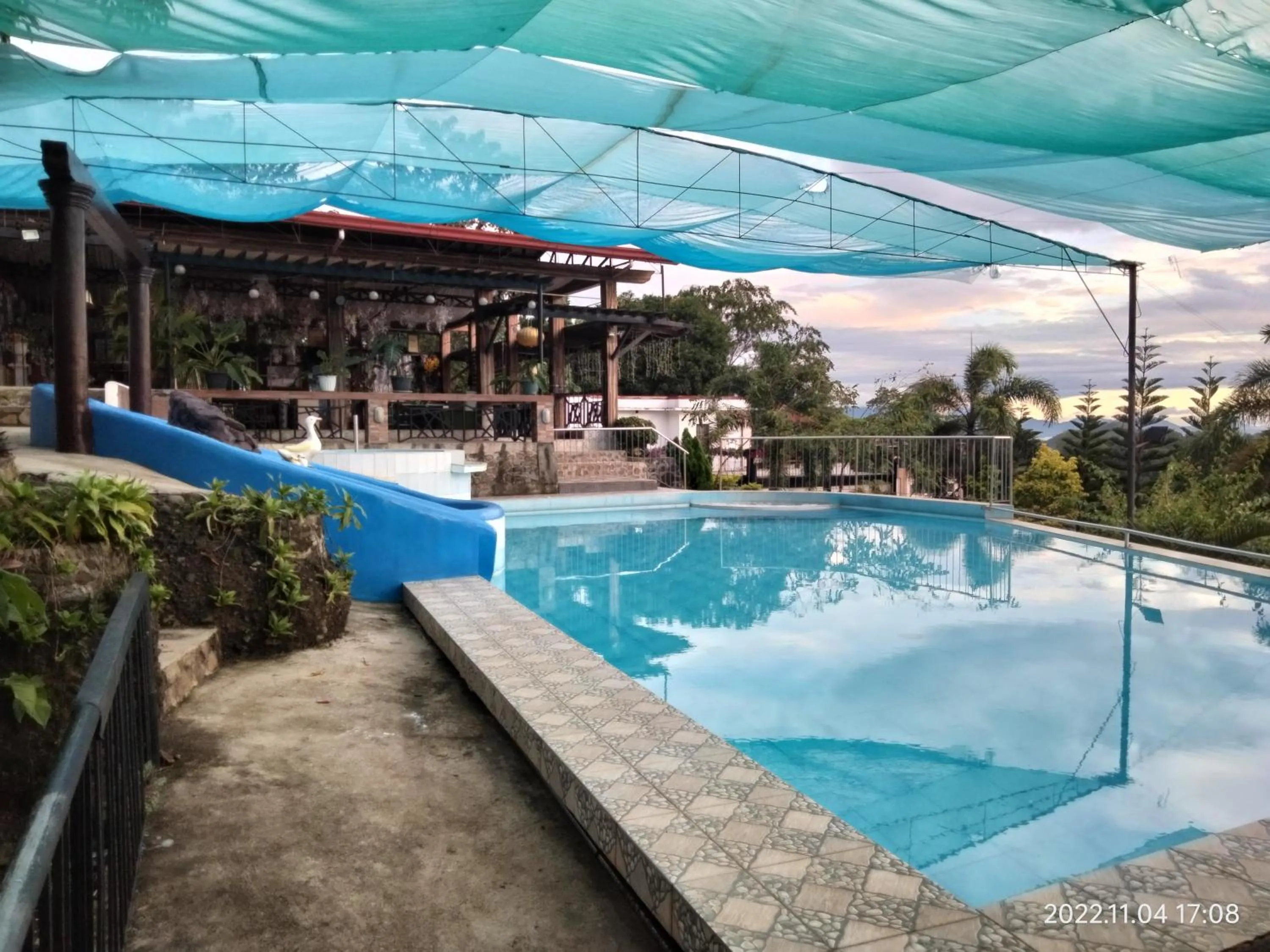 Casa de Robles Tanay Rizal