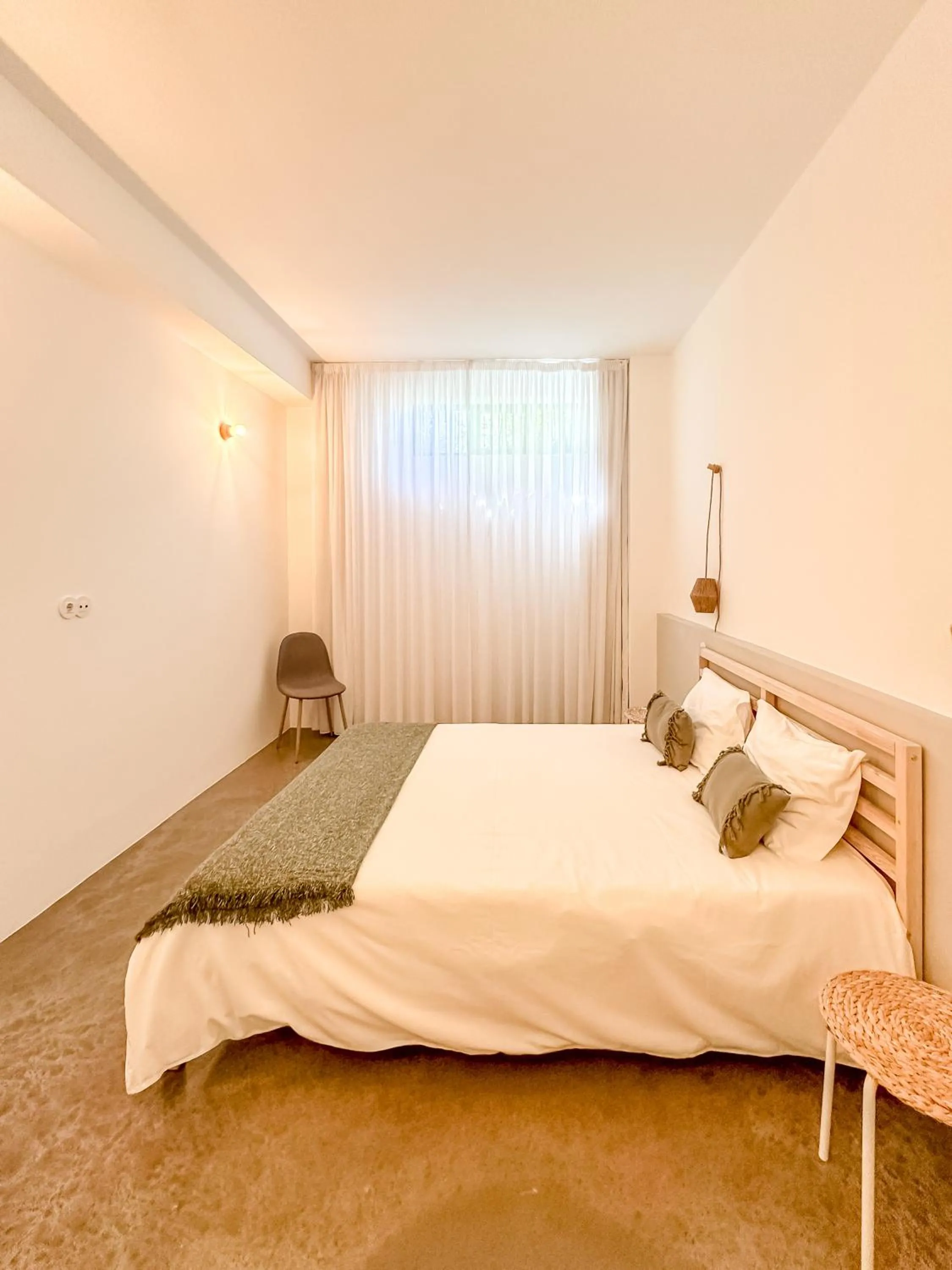 Bed in Atelier 321- Porto- Praia- Rio- Terraço