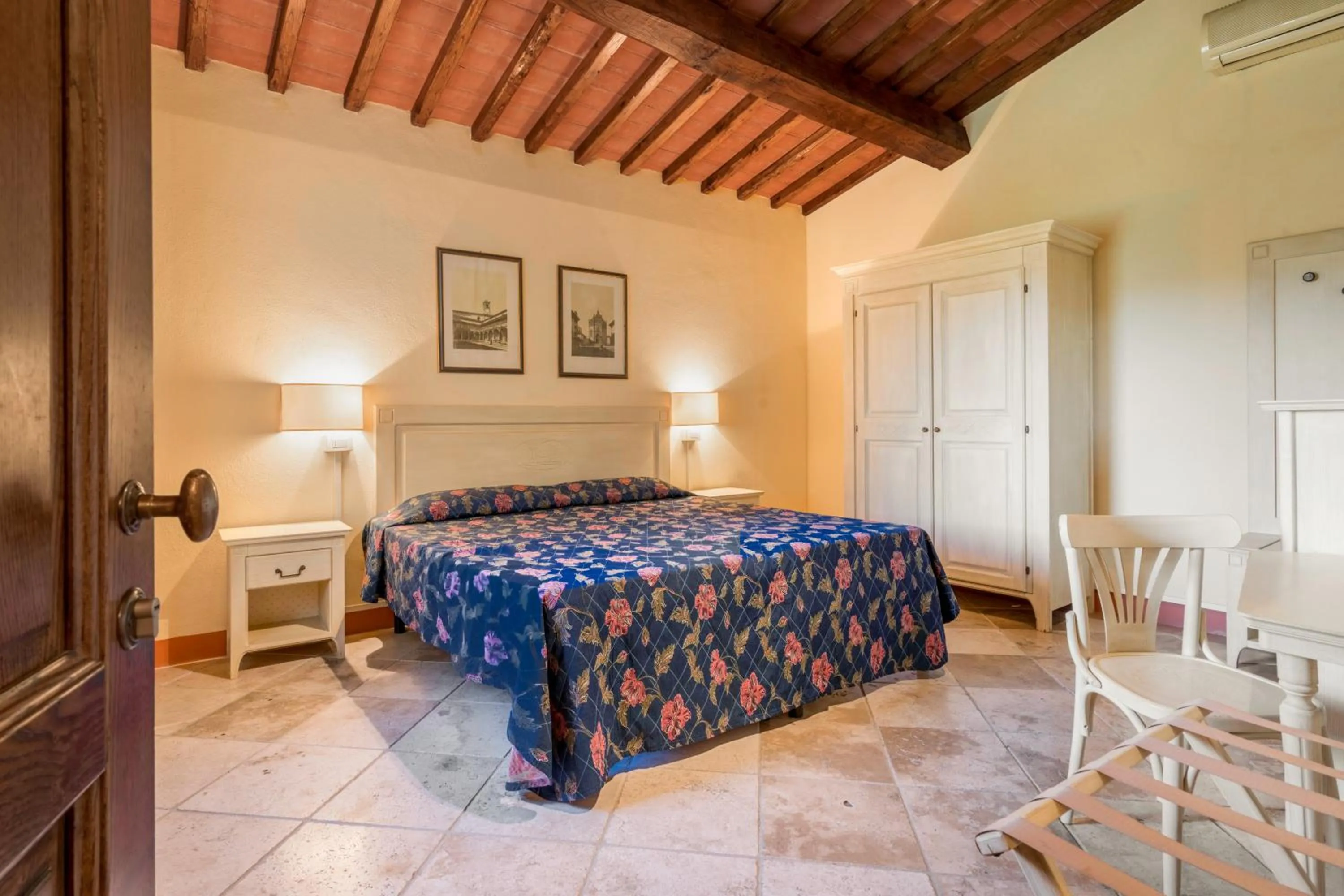 Bed in Santo Pietro Resort