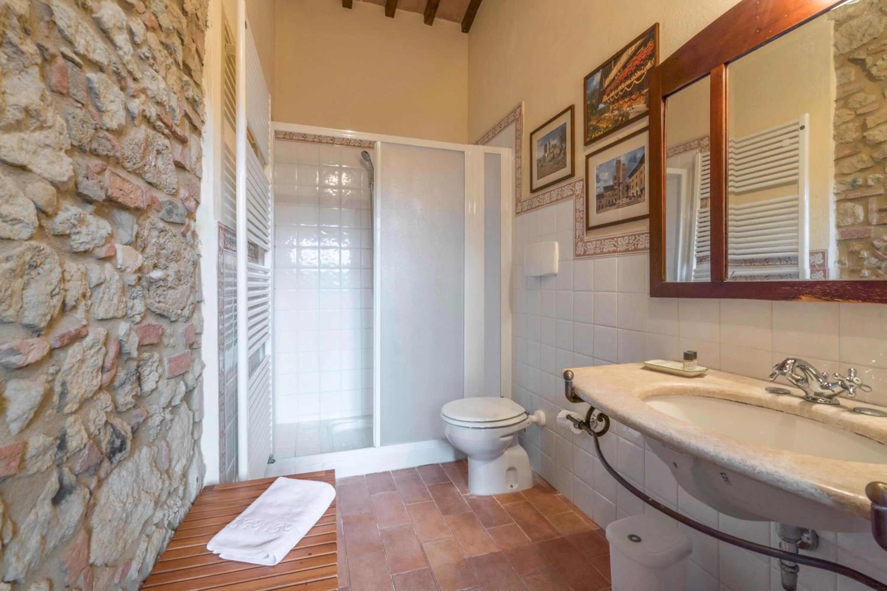 Bathroom in Santo Pietro Resort
