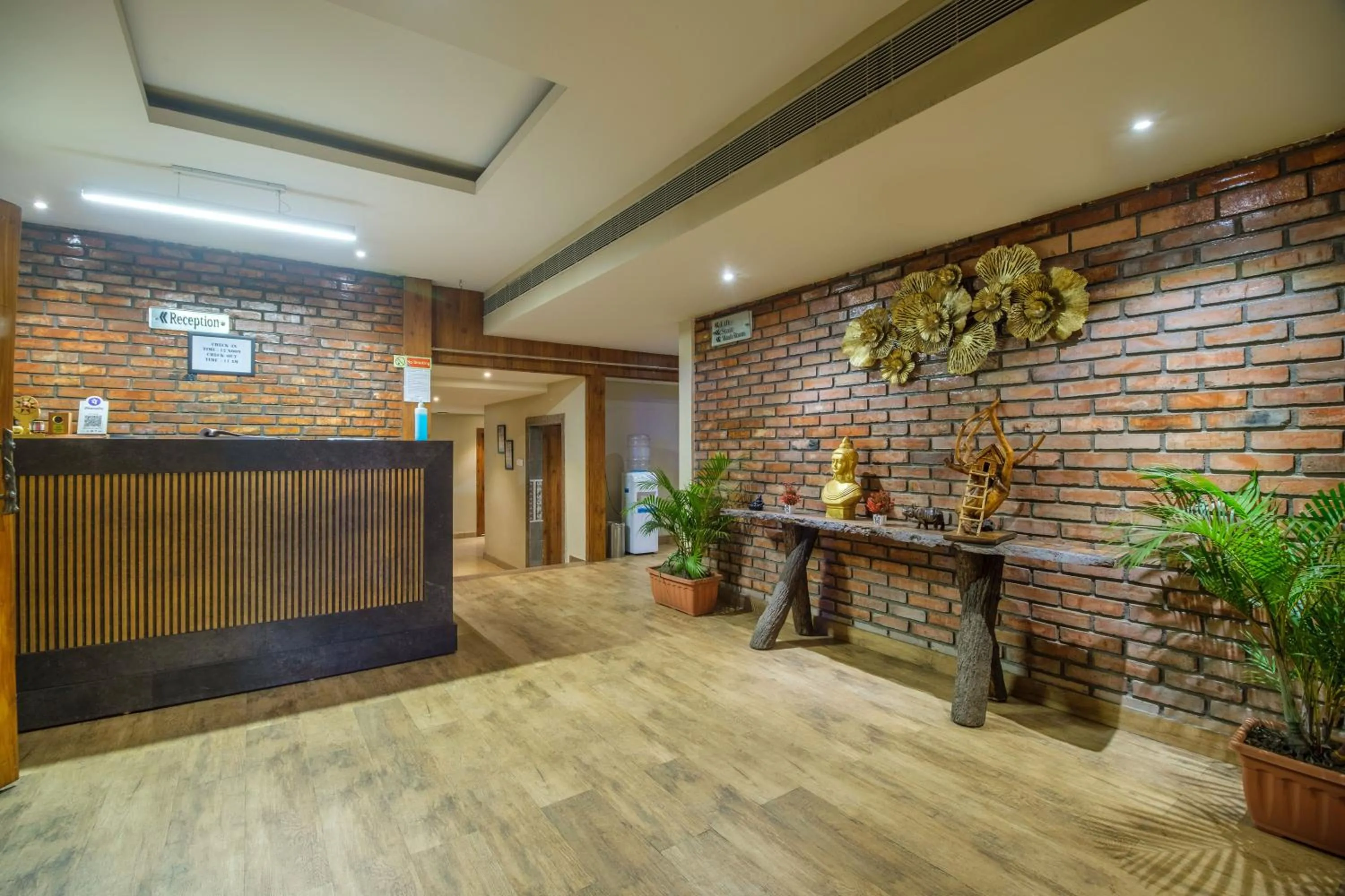 Hotel Parnil Residency