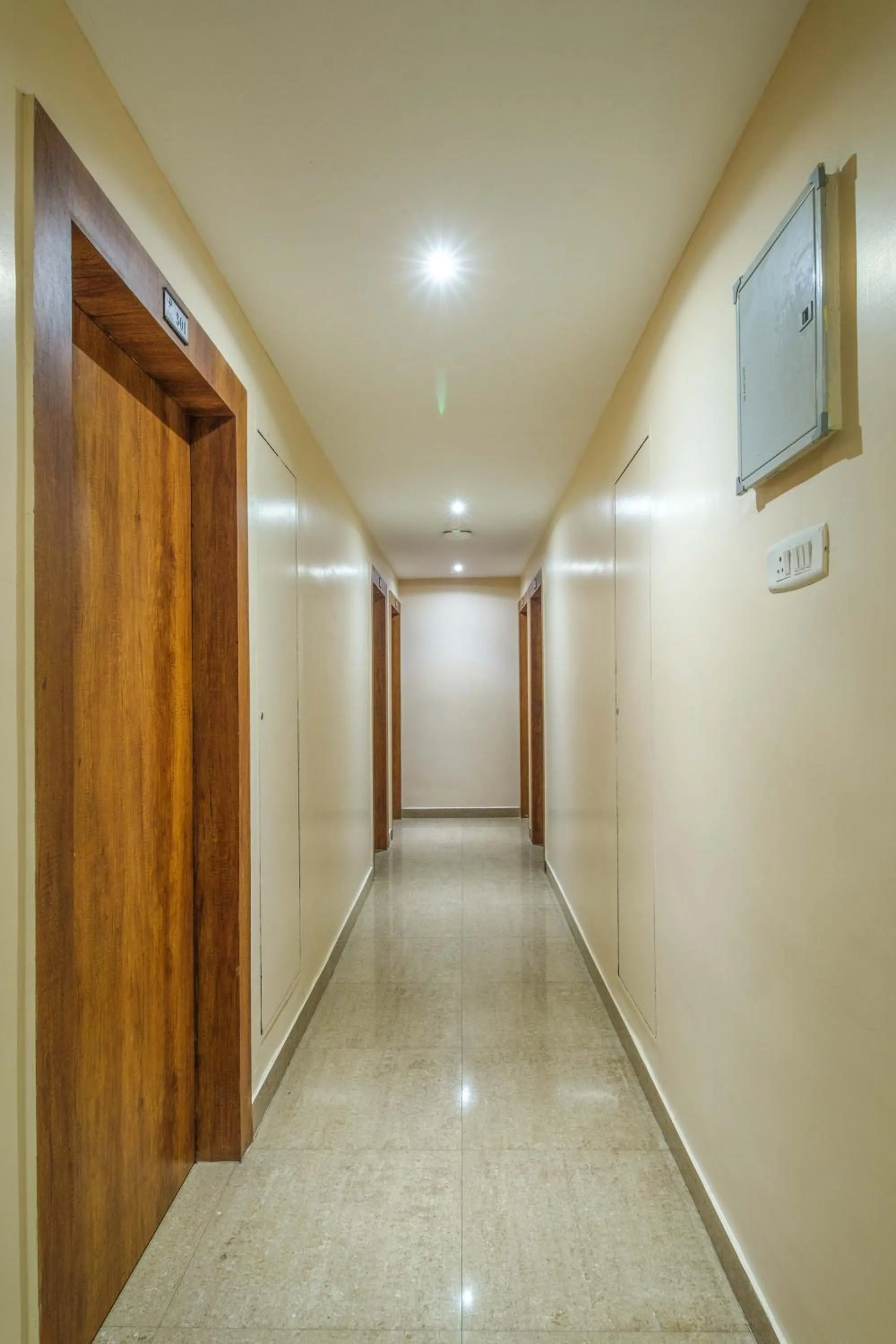 Hotel Parnil Residency