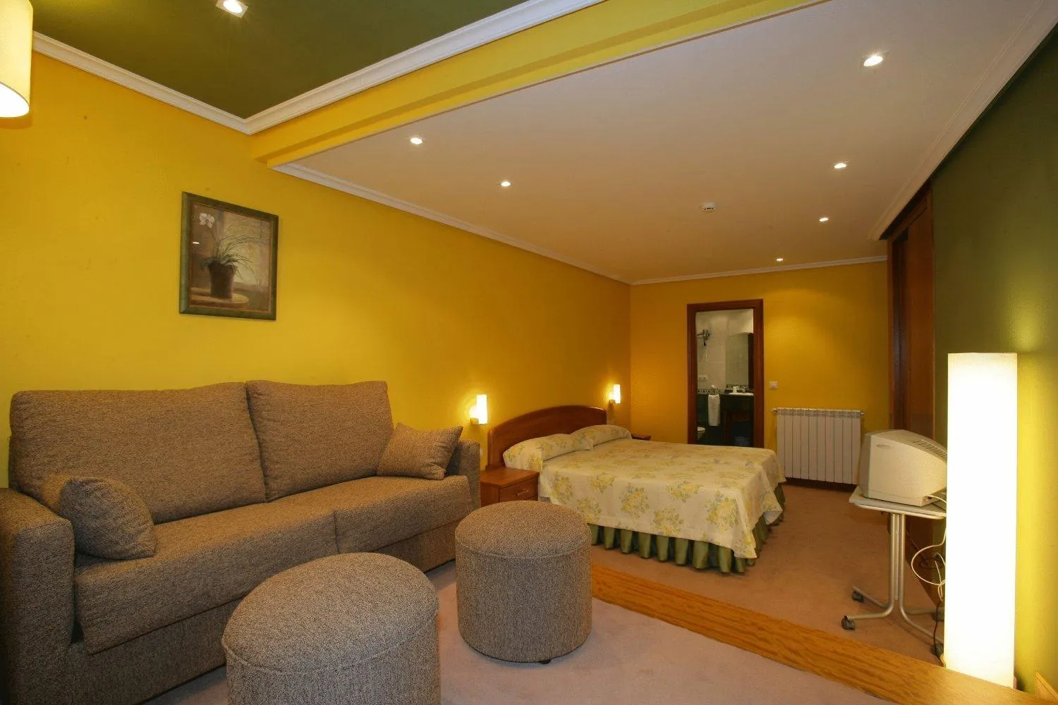 Photo of the whole room, Bed in Gran Hotel Rural Cela