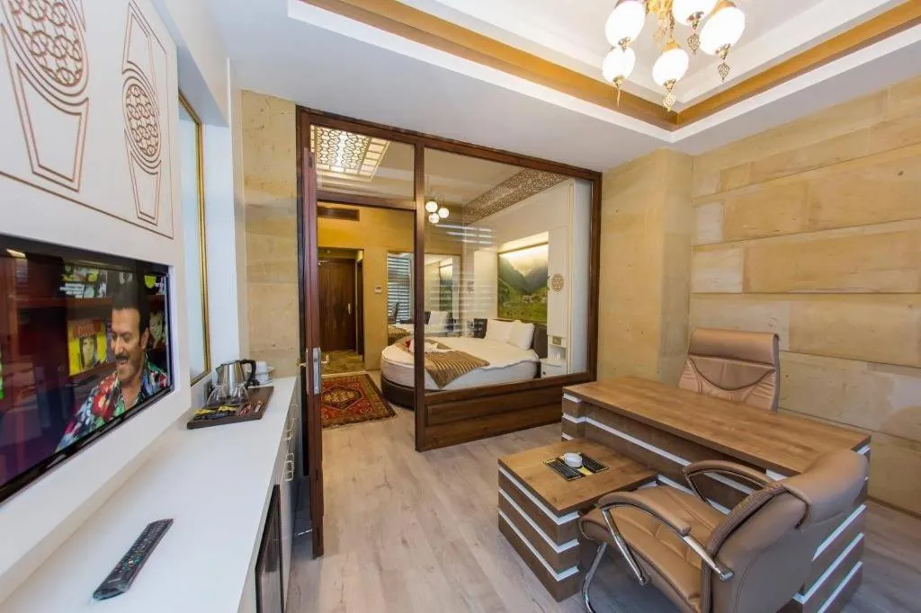 Bed in GHERDAN GOLD OTEL