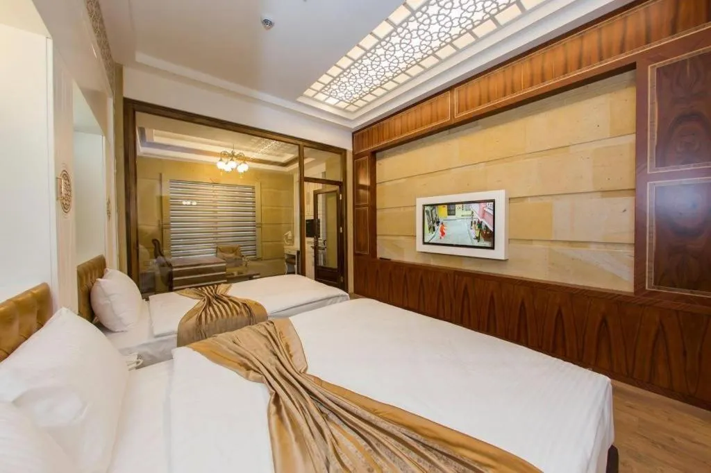 Bed in GHERDAN GOLD OTEL