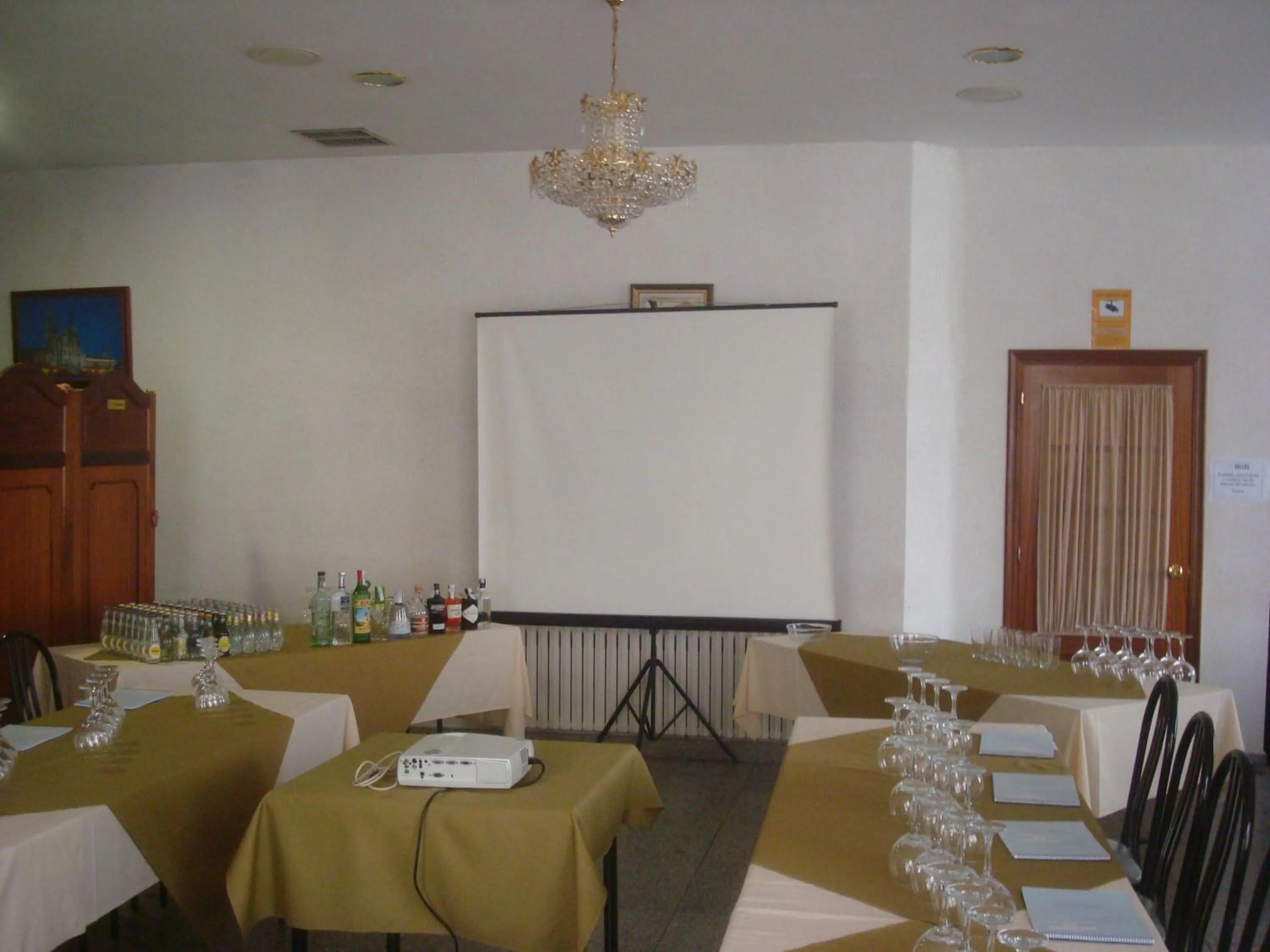 Business facilities in Hotel Xallas
