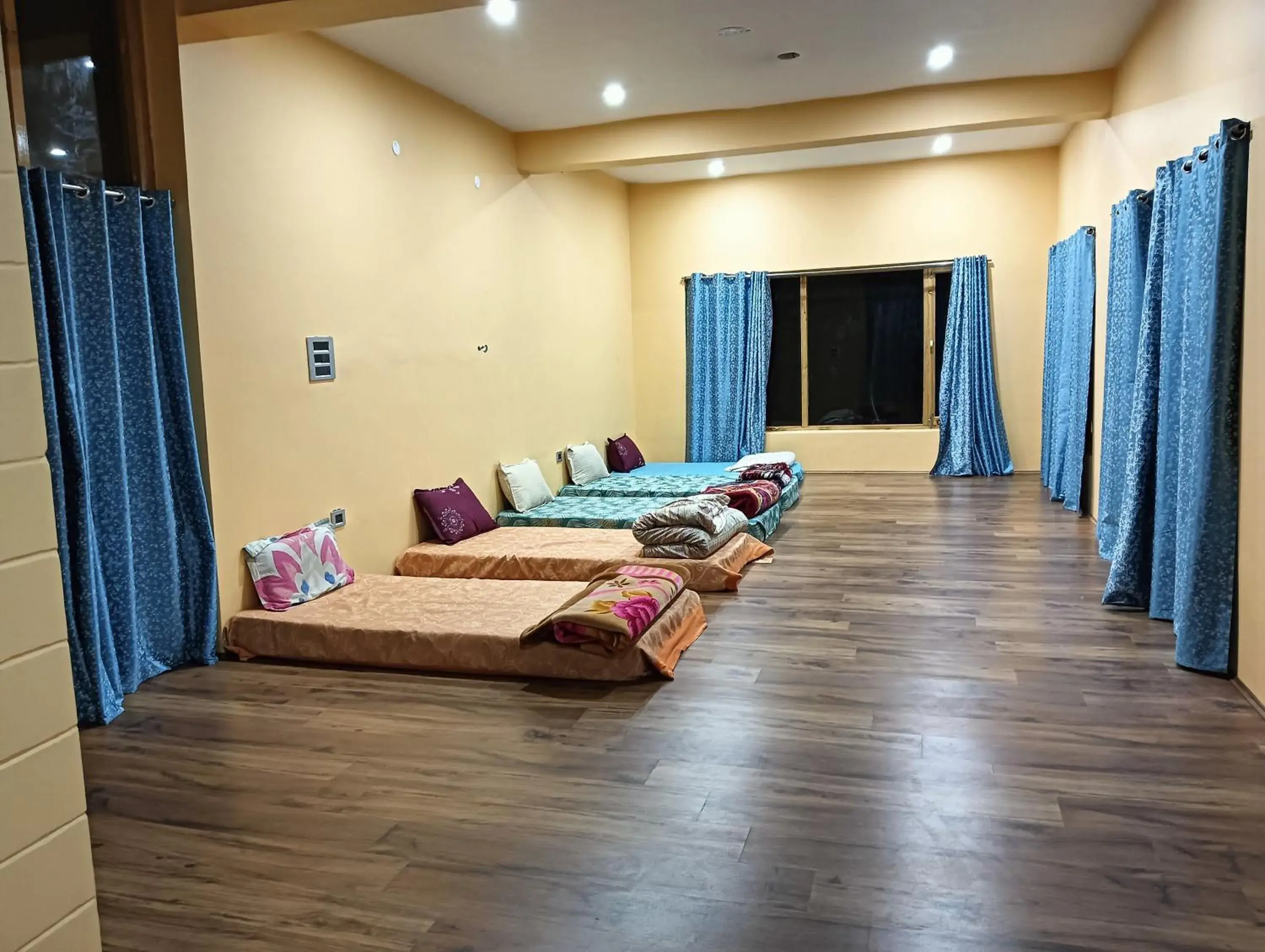 Double or Twin Room with Mountain View in Tsabgyat Homestay Double or Twin Room with Mountain View in Tsabgyat Homestay