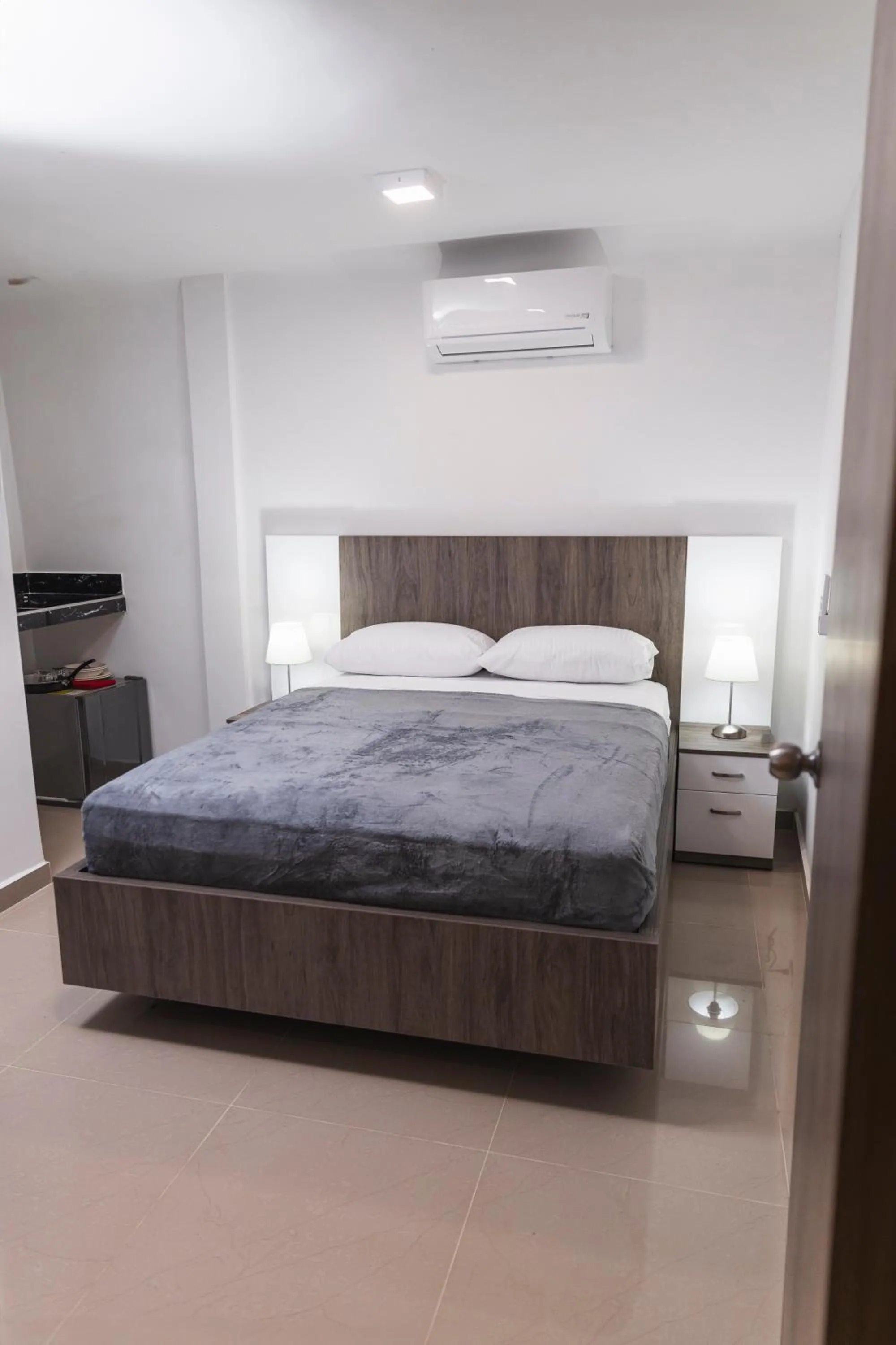 Photo of the whole room, Bed in Hotel Boutique Business Center