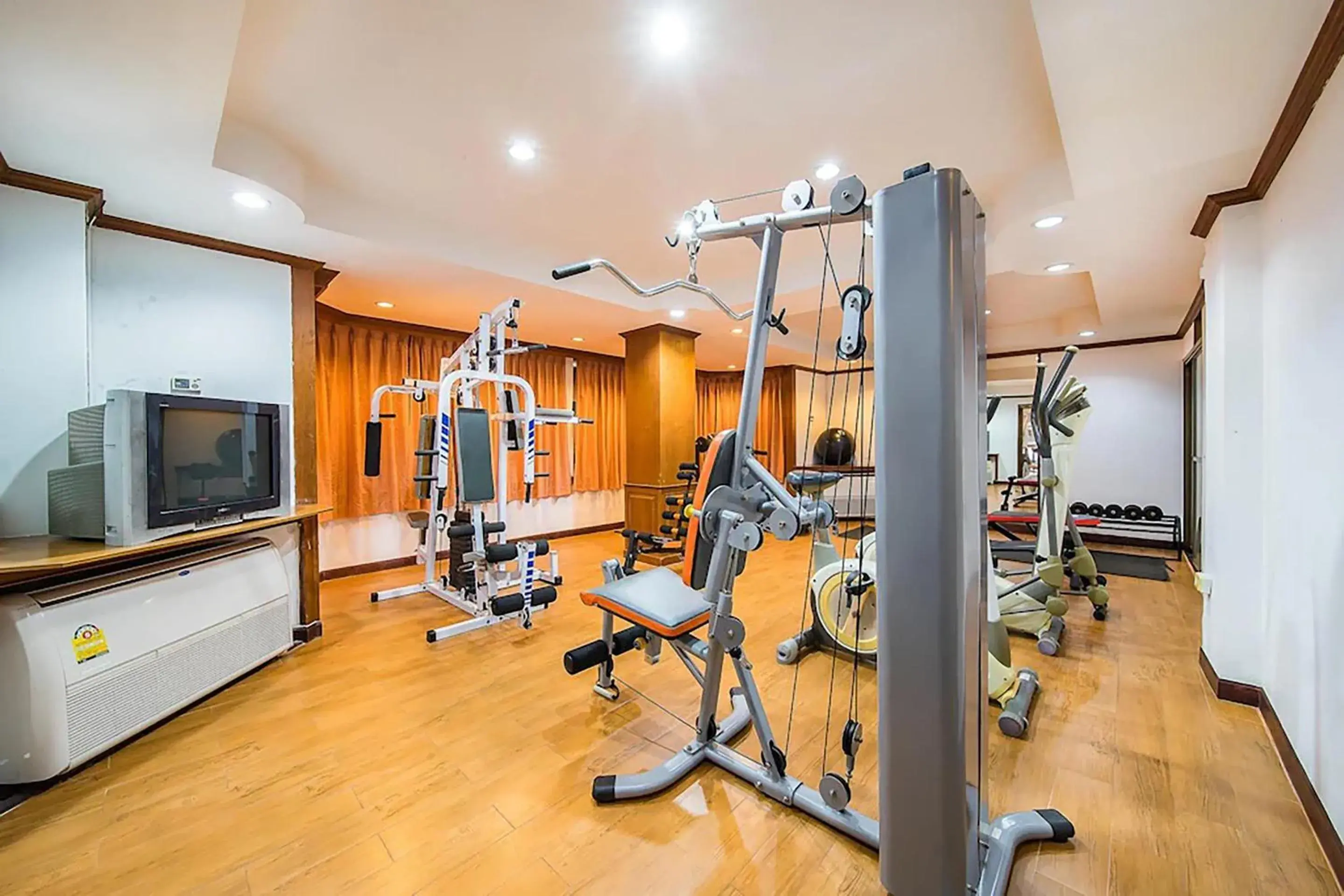 Fitness centre/facilities in Mountain Beach Resort & Convention Center Fitness centre/facilities in Mountain Beach Resort & Convention Center