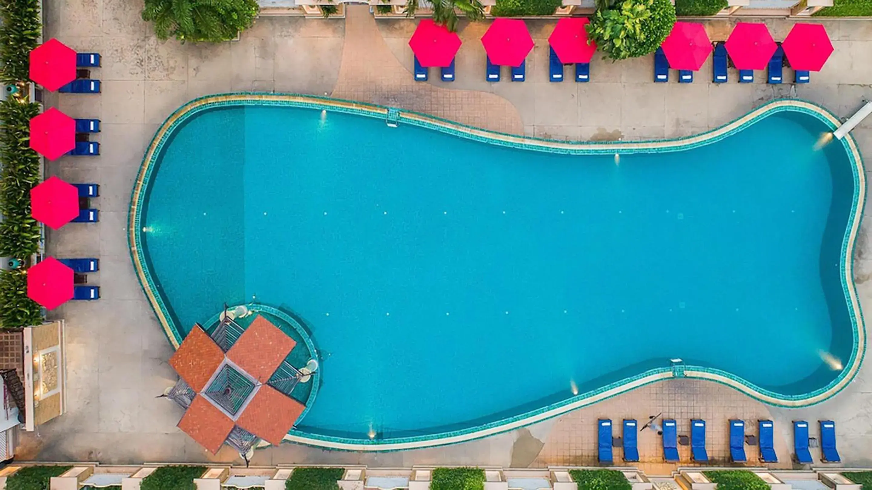Pool view in Mountain Beach Resort & Convention Center Pool view in Mountain Beach Resort & Convention Center
