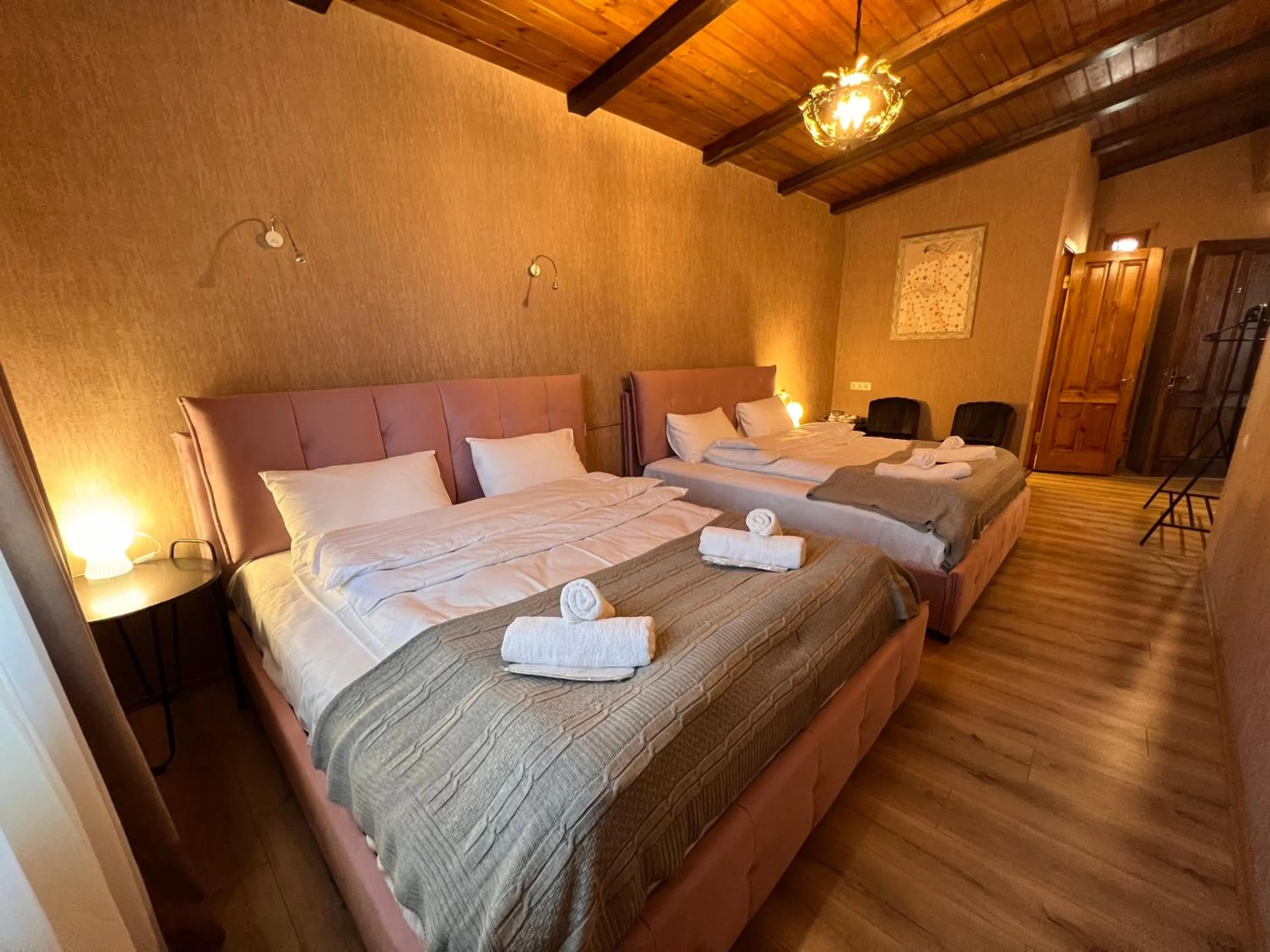 Bed in Hotel Old Tbilisi 5 rooms