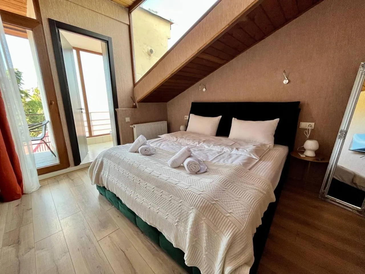 Bed in Hotel Old Tbilisi 5 rooms