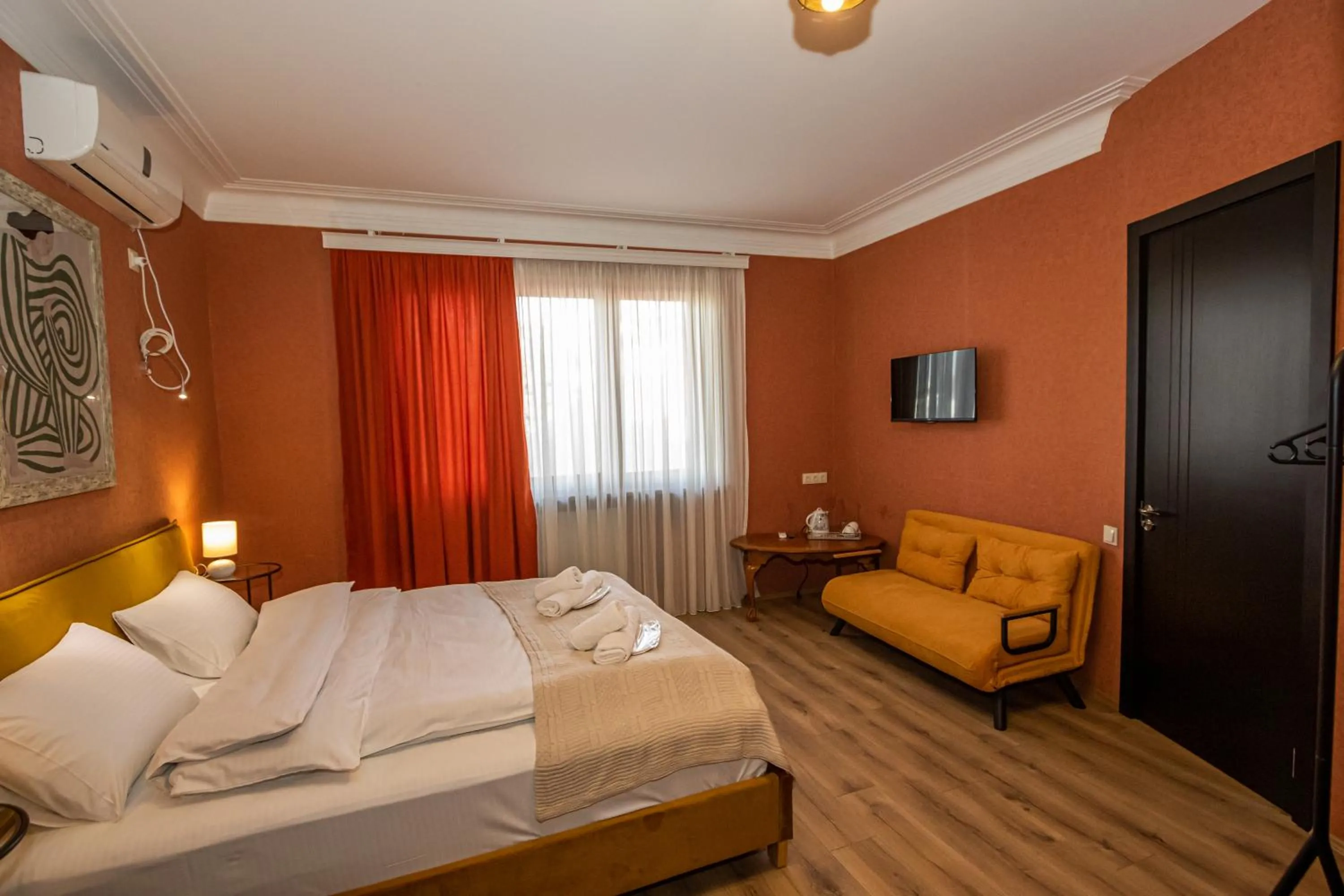 Bed in Hotel Old Tbilisi 5 rooms