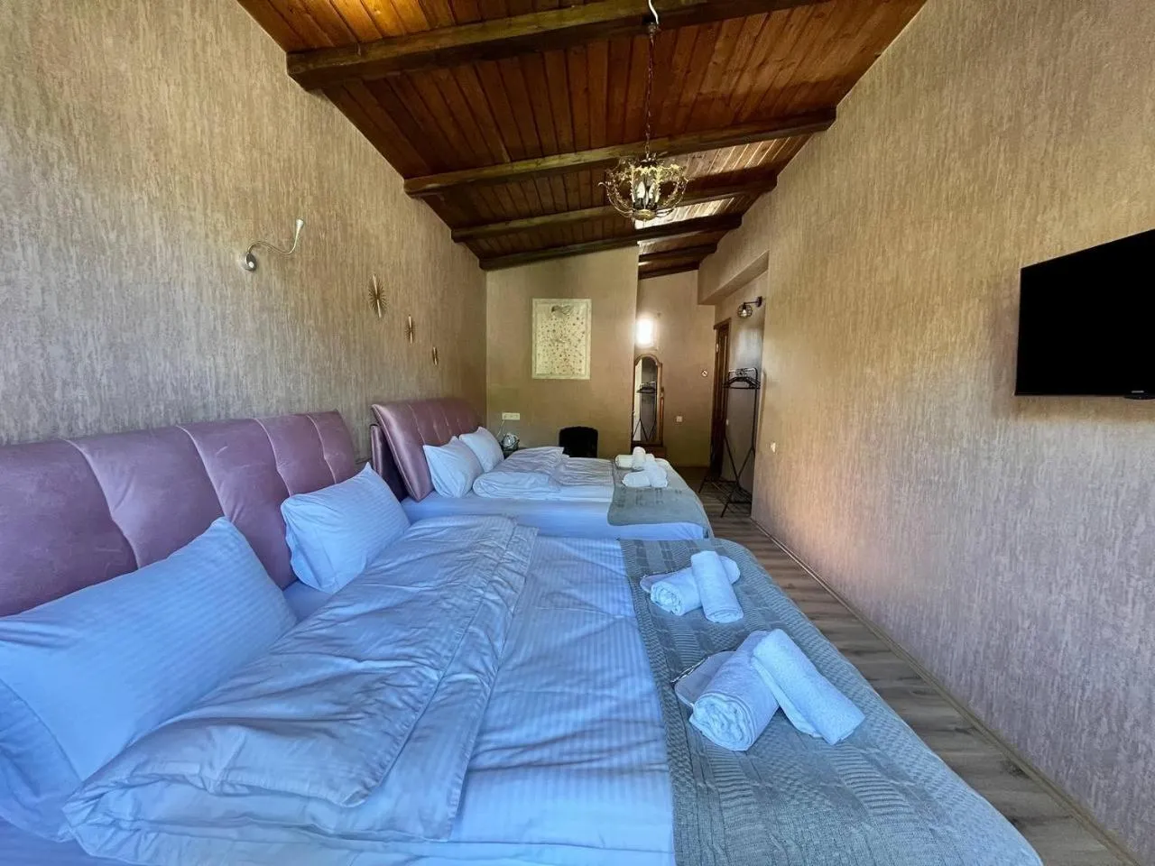 Bed in Hotel Old Tbilisi 5 rooms