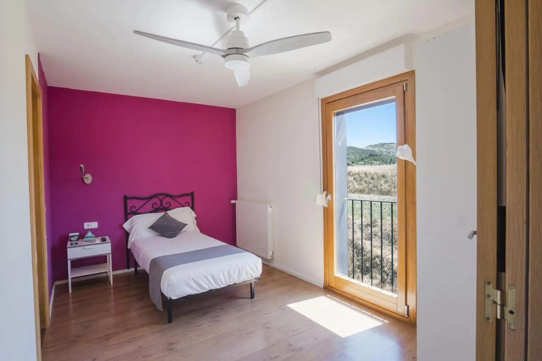 Bedroom, Bed in Hotel Alda Triskel