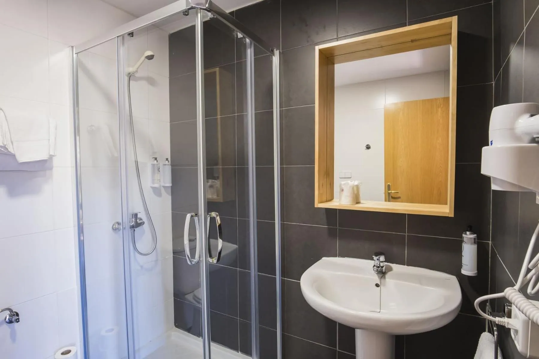 Bathroom in Hotel Alda Triskel