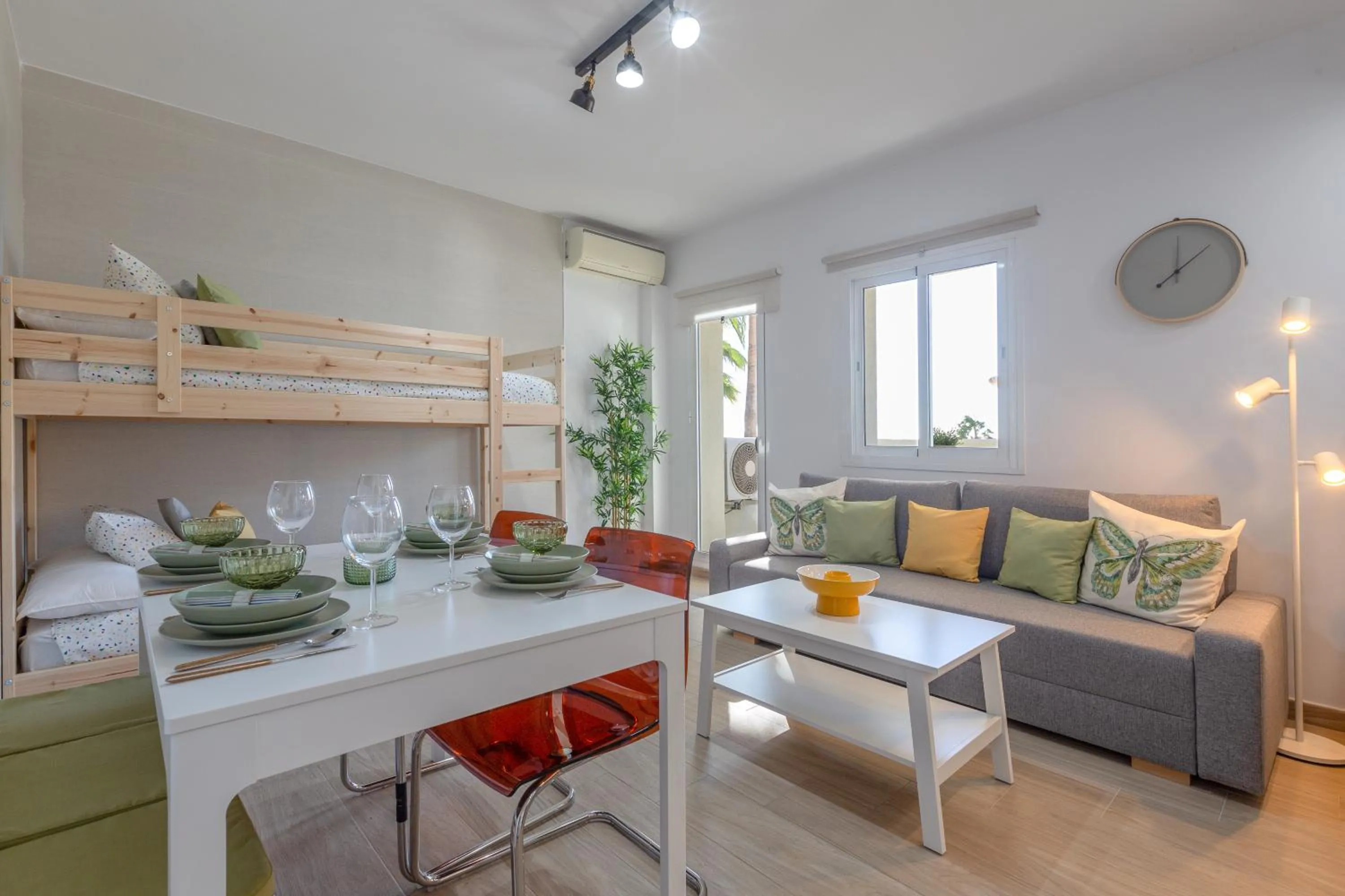 Apartamento con vistas al mar
