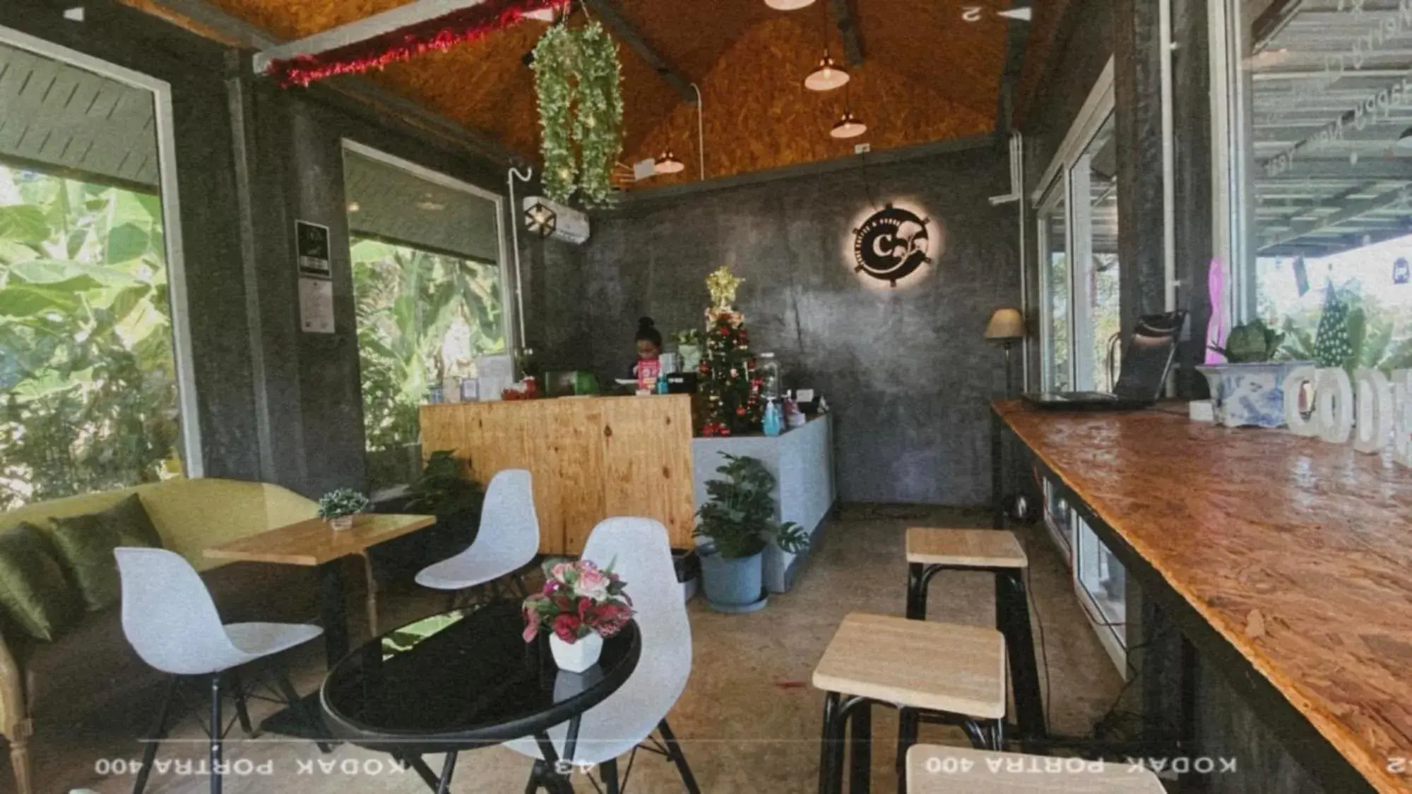 Restaurant/places to eat in C-Code Resort Restaurant/places to eat in C-Code Resort