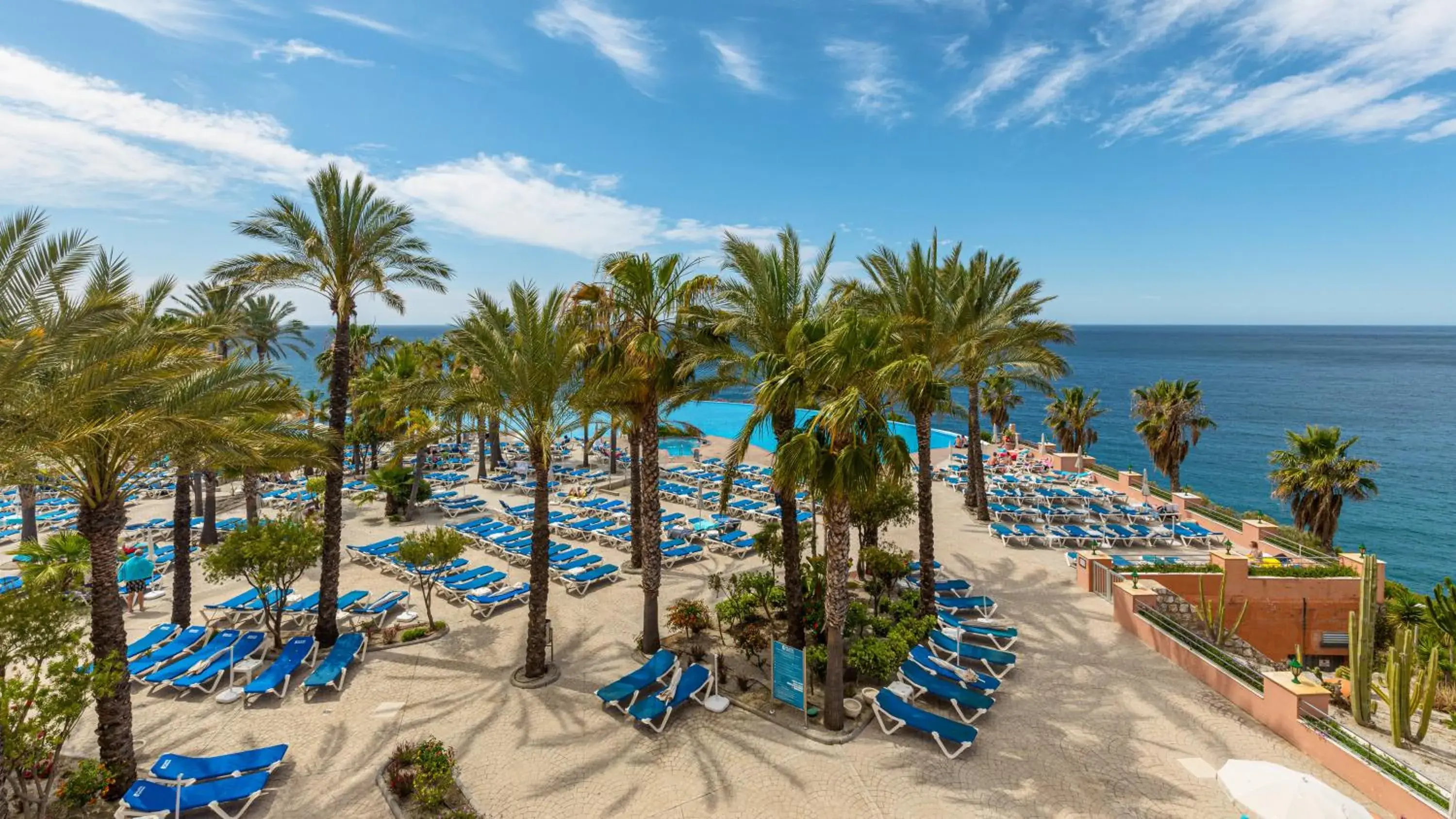 Property building in Playacálida Property building in Playacálida