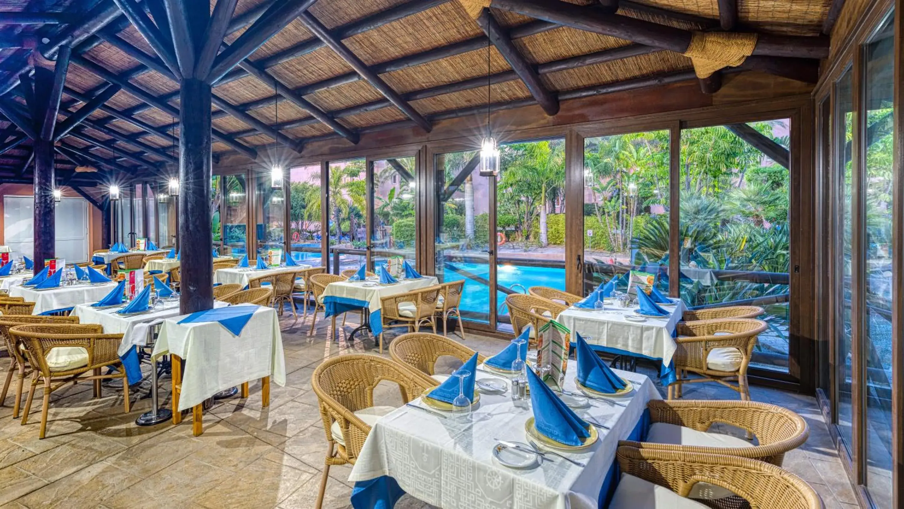 Restaurant/places to eat in Playacálida Restaurant/places to eat in Playacálida