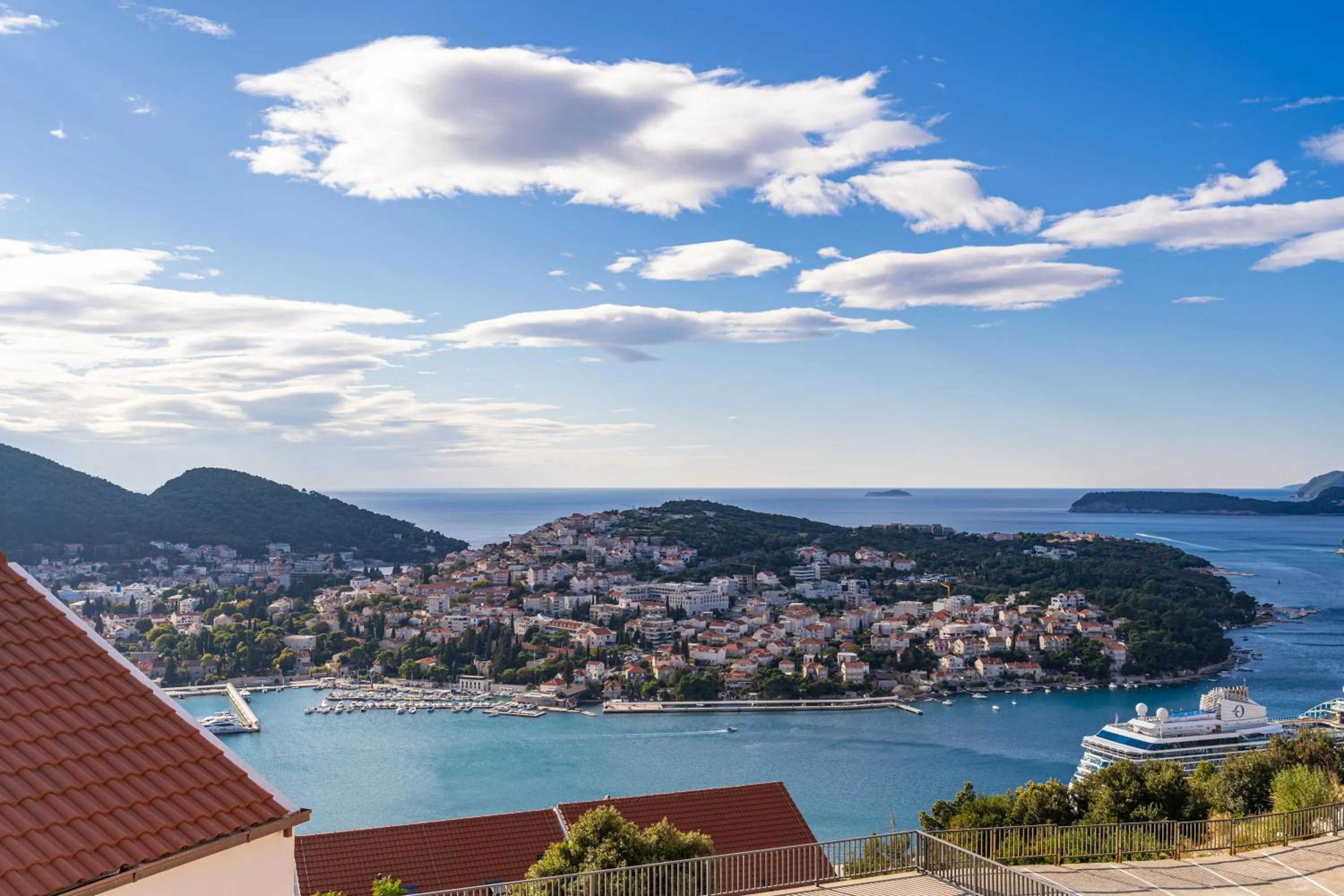 City view in Sea View Apartment Nuncijata