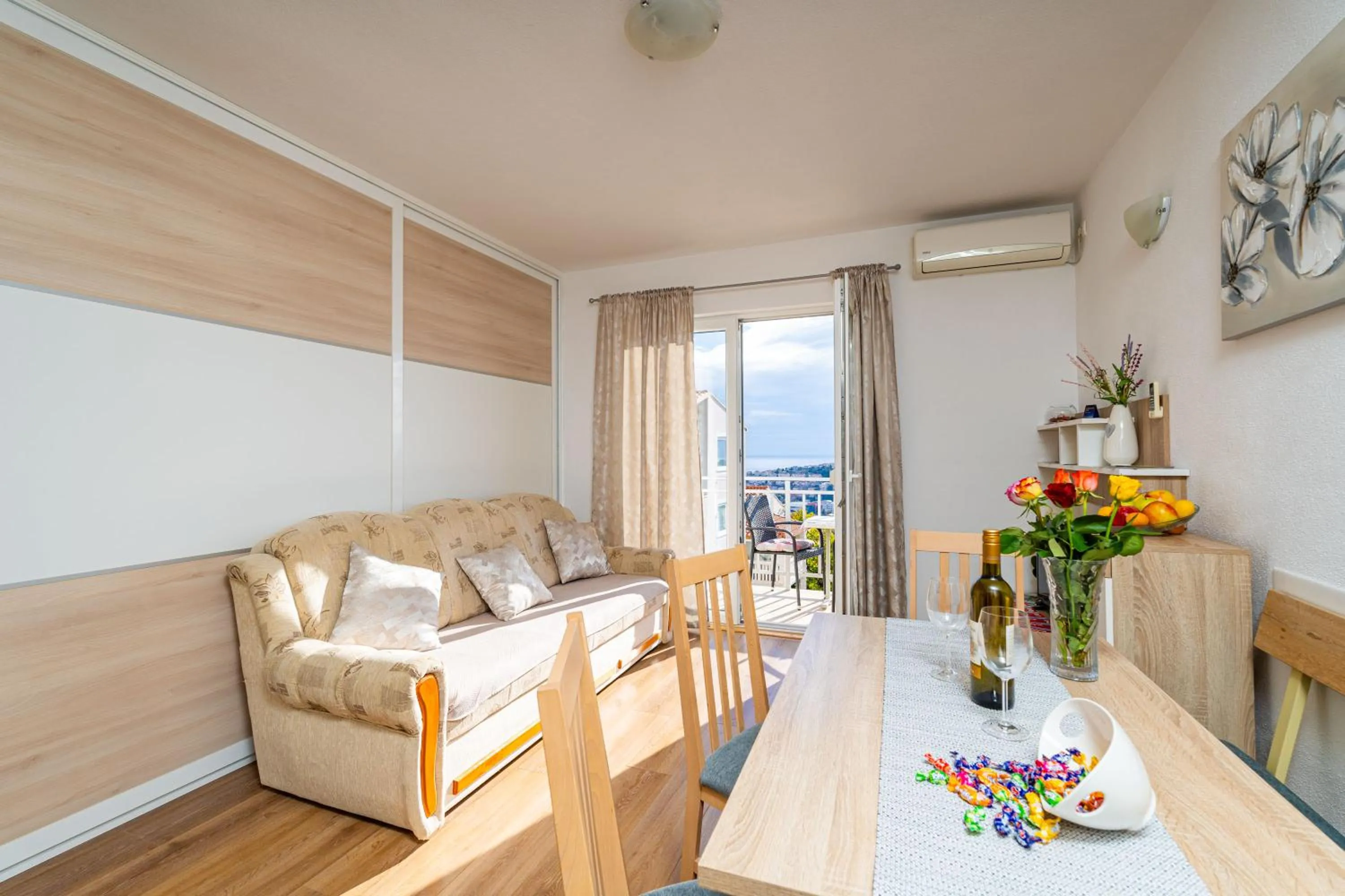 Living room in Sea View Apartment Nuncijata
