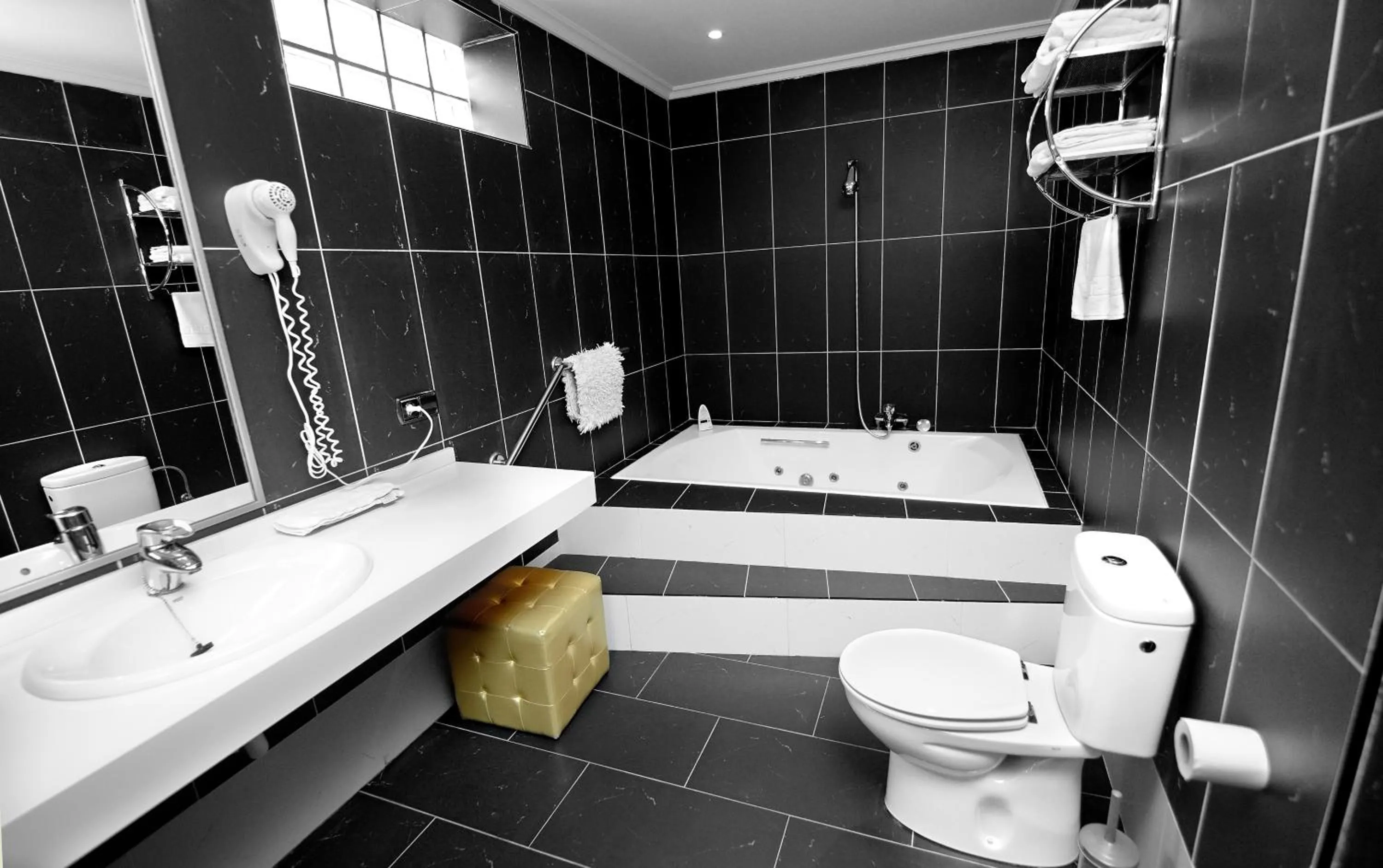 Señorío de Los Bazán