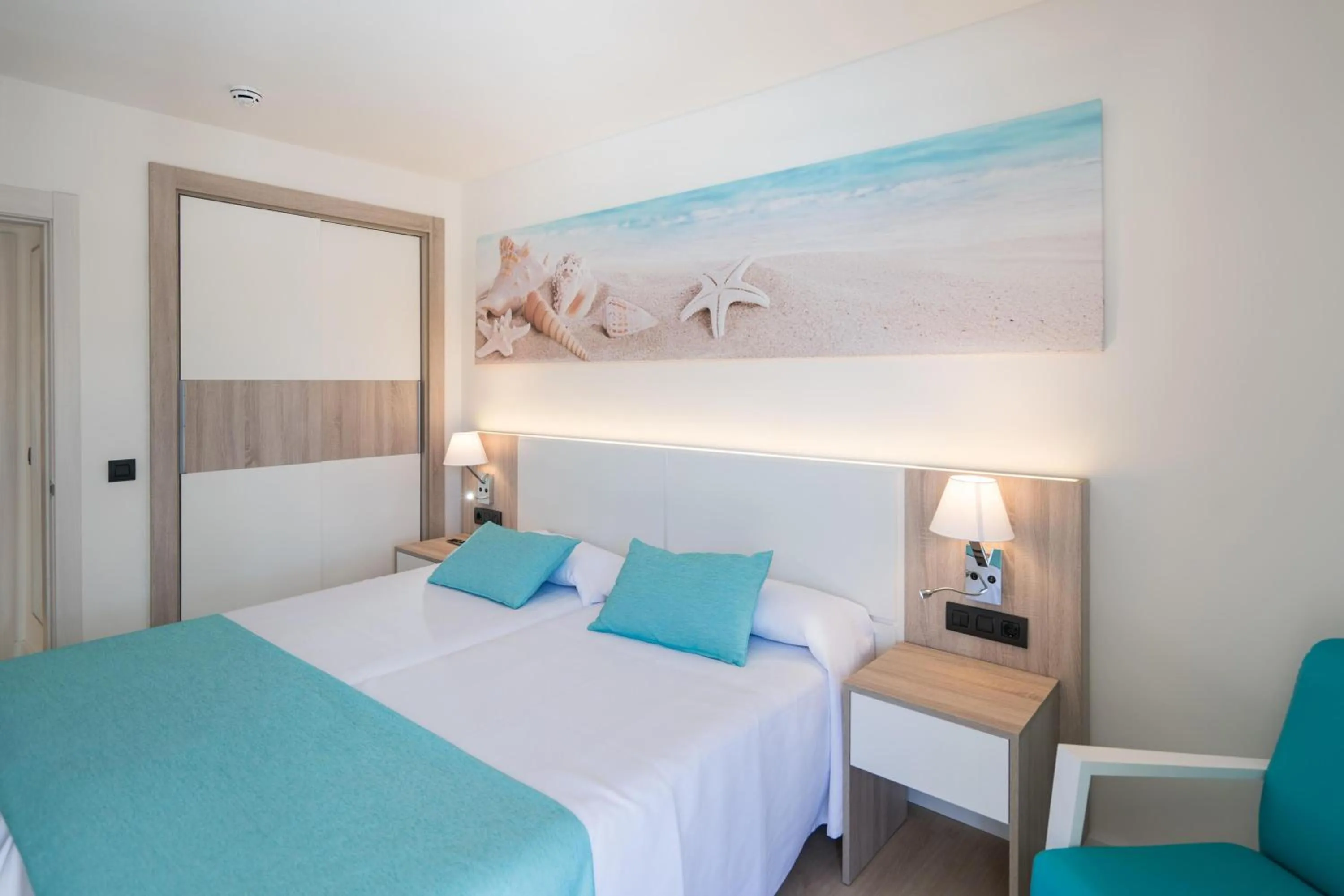 Bed in THB Guya Playa