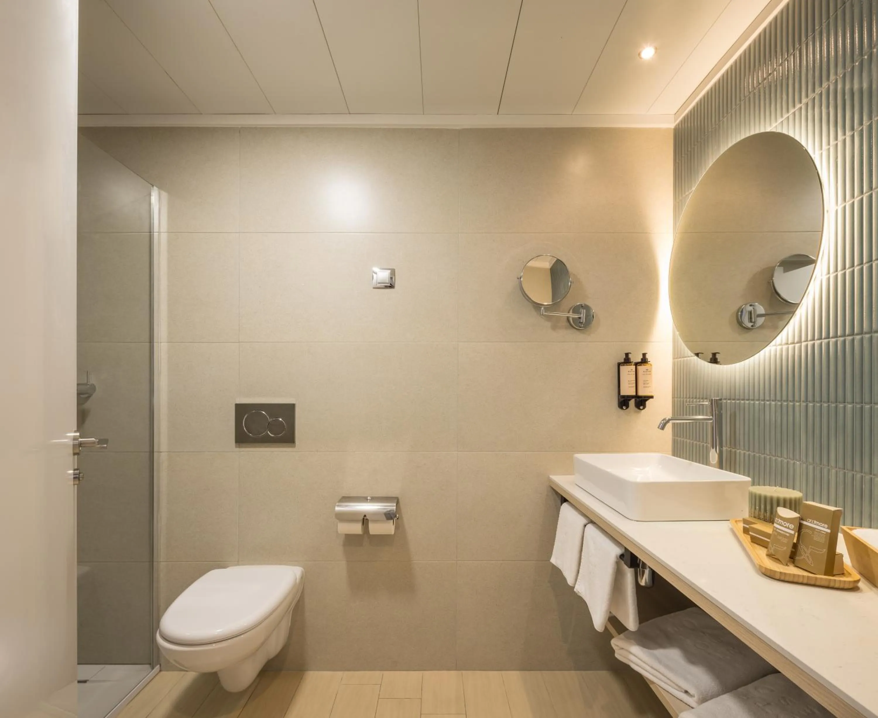 Toilet in AR Diamante Beach & SPA Hotel 4 SUP