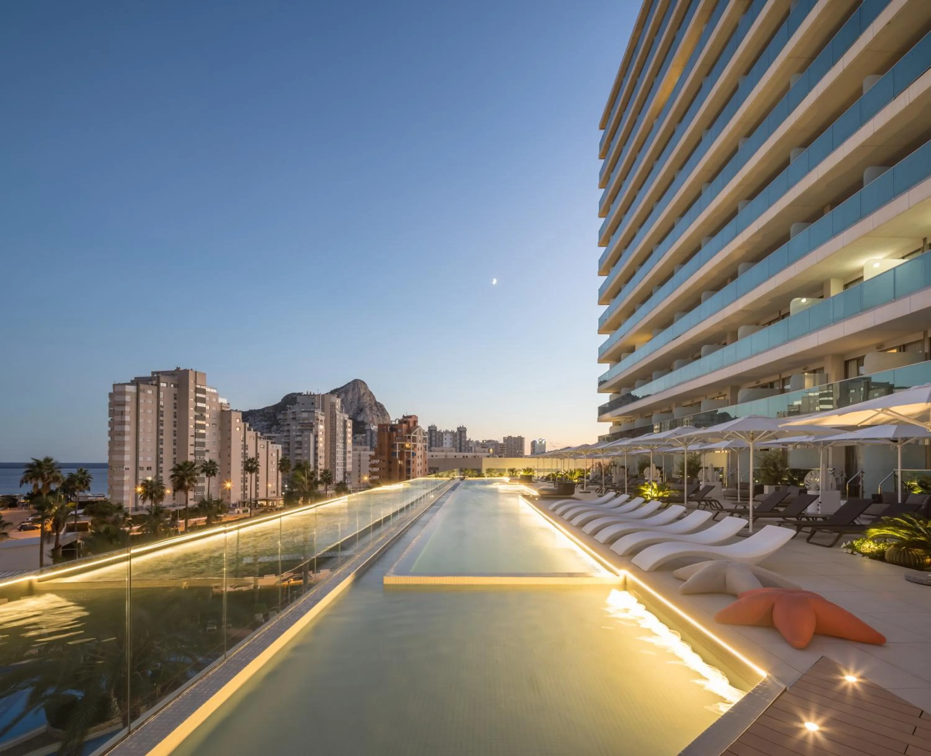 Swimming pool in AR Diamante Beach & SPA Hotel 4 SUP