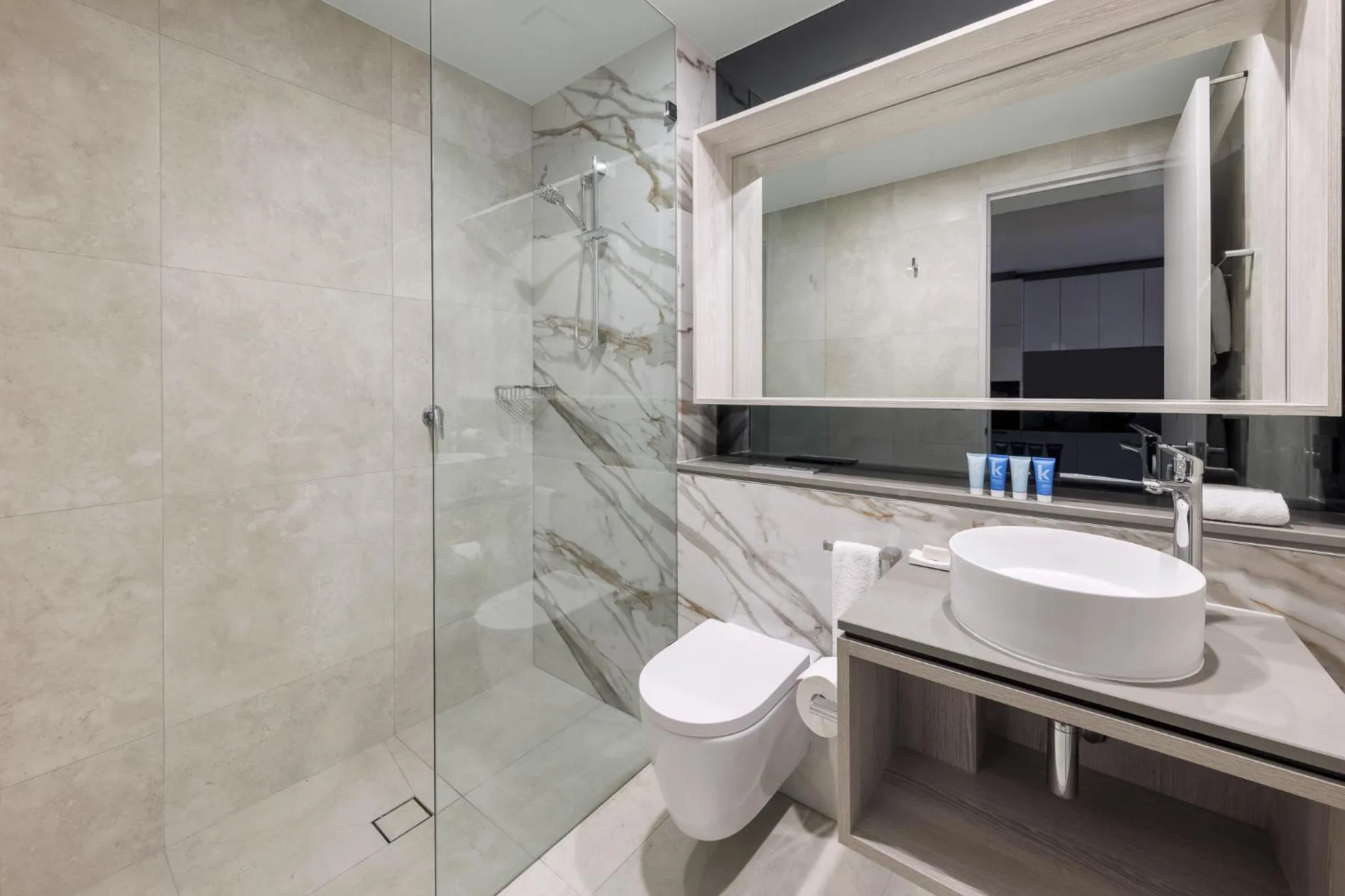 Bathroom in Meriton Suites Canberra