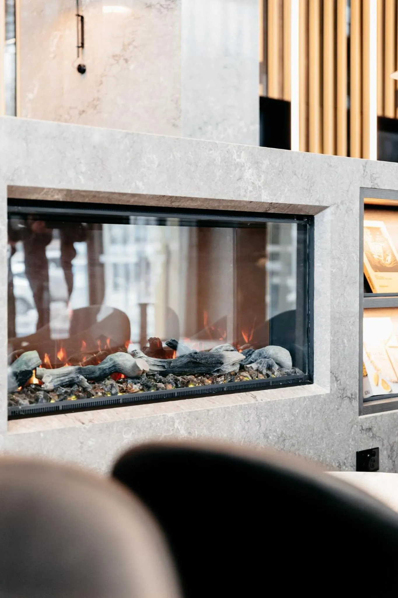 Lobby or reception in Meriton Suites Canberra