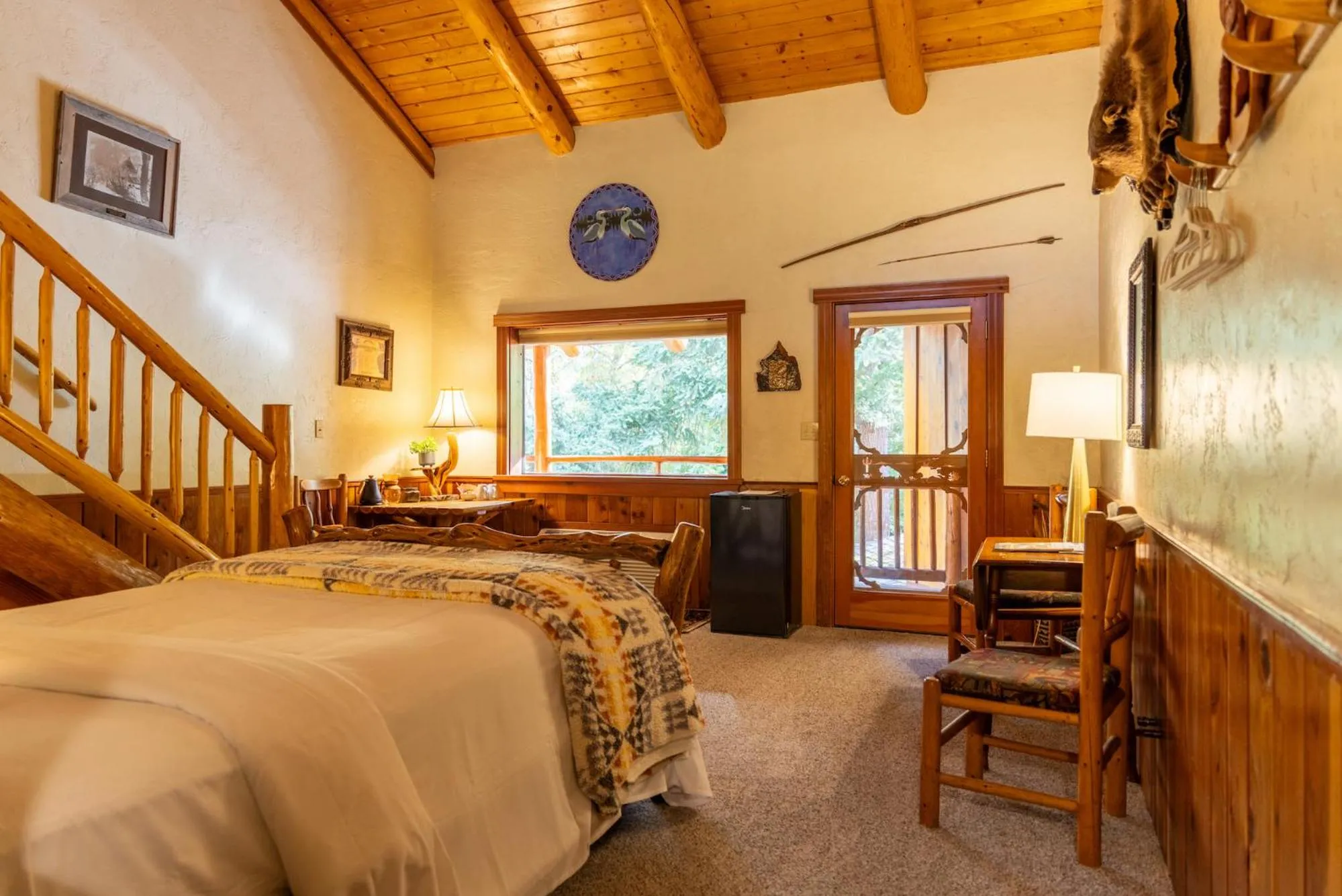 Bed in The Lindsay Lodge