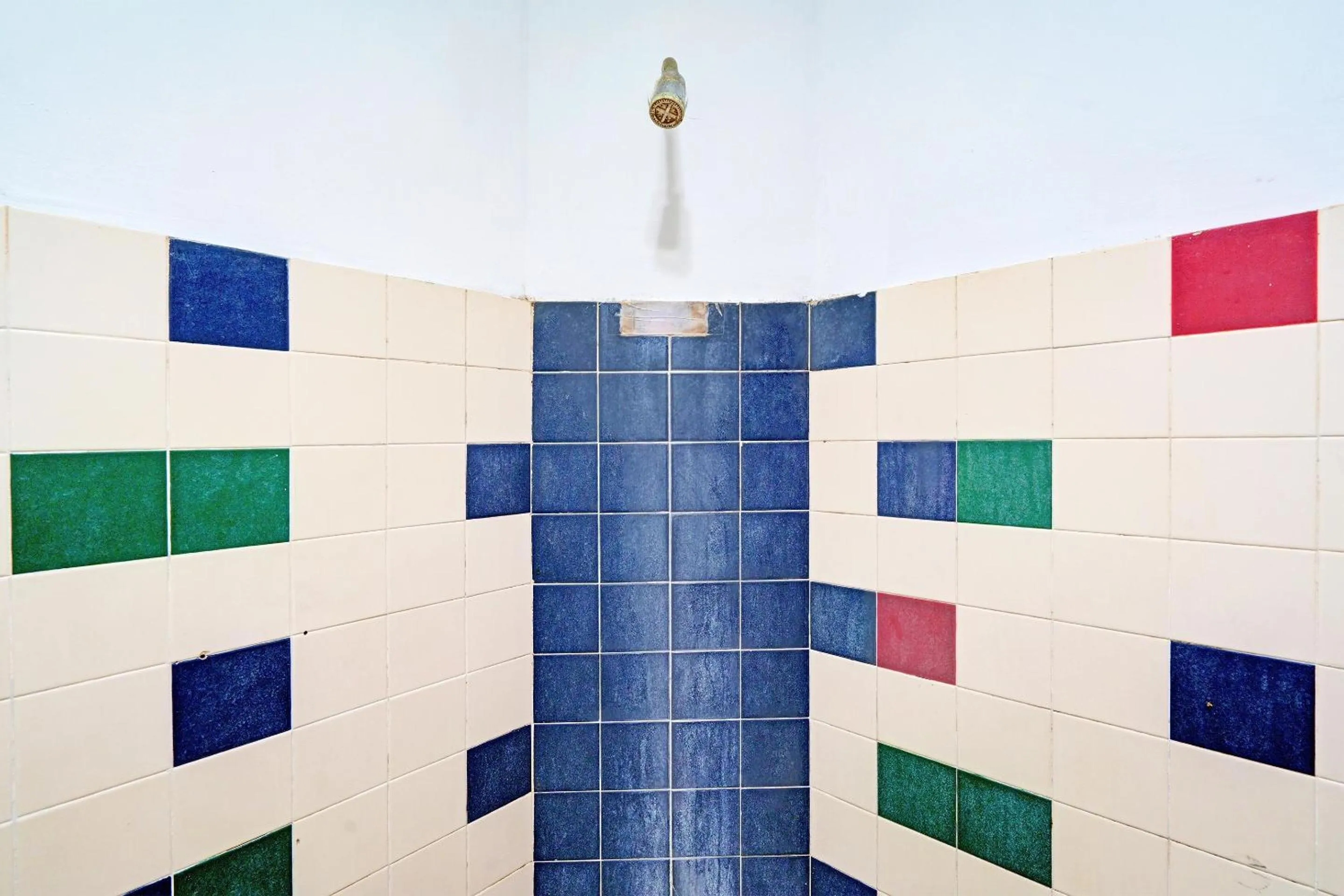 Bathroom in OYO 92062 Pondok Aurel Wahidin