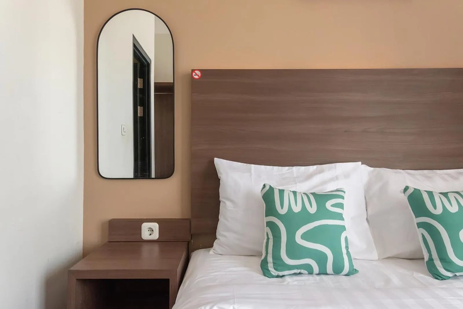 Bed in Mono Coliving Ngagel, Surabaya