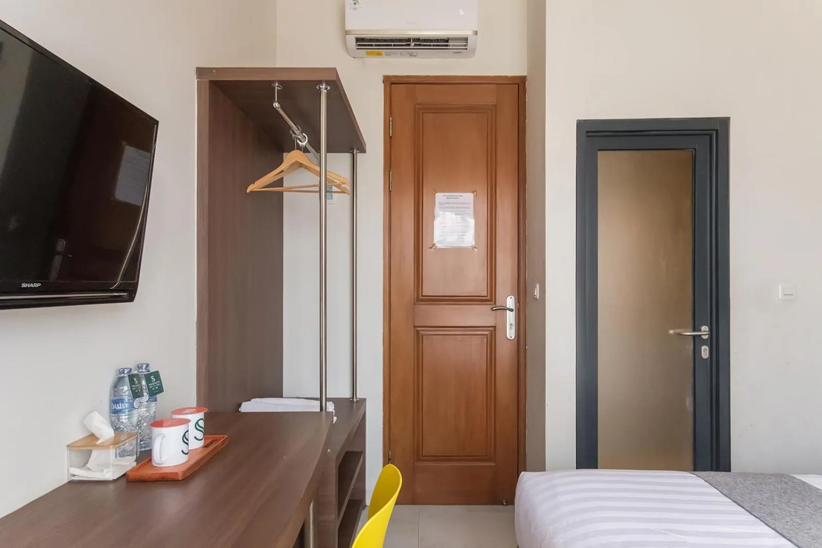 Bed in Mono Coliving Ngagel, Surabaya