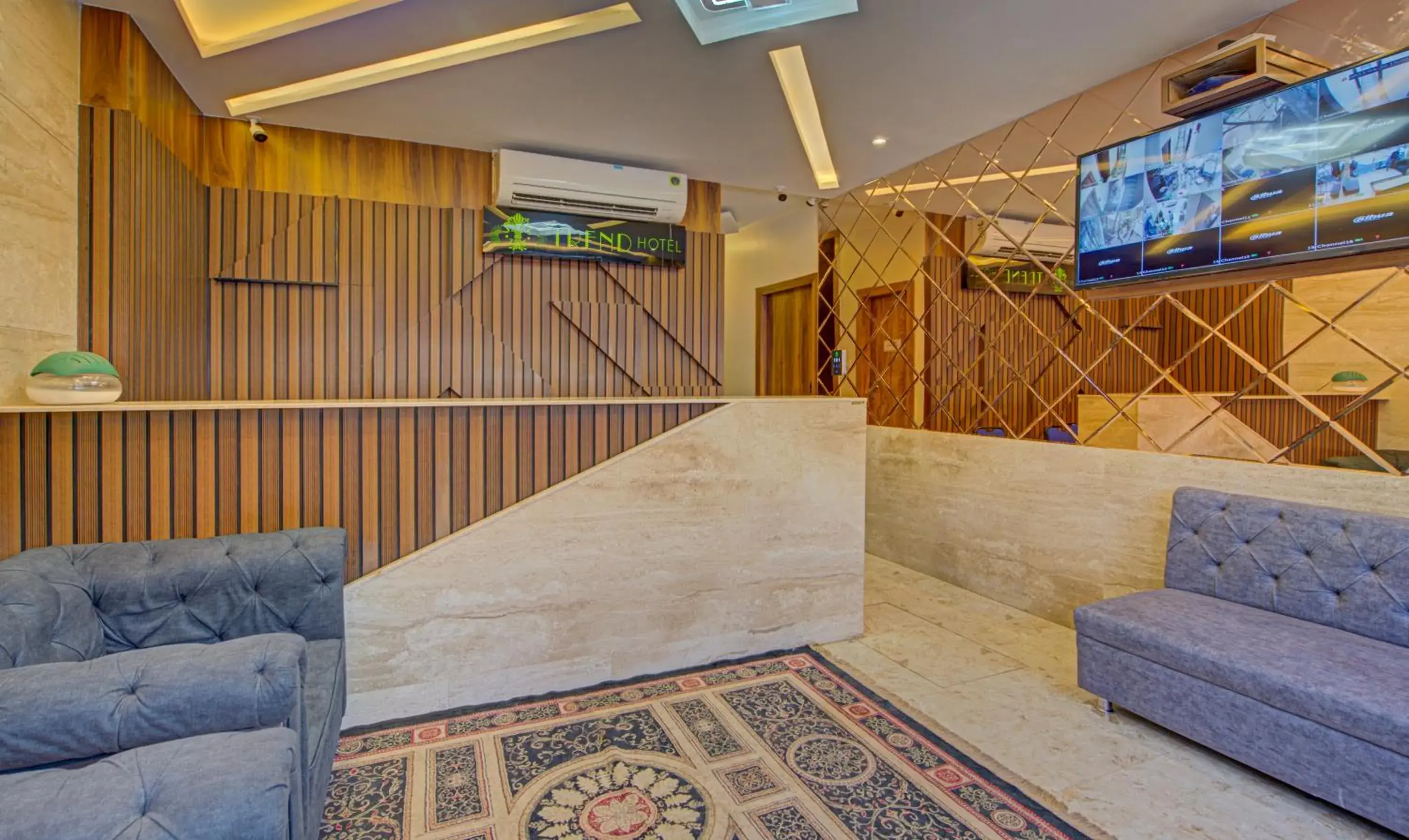 Lobby or reception in Treebo Prince Andheri East Lobby or reception in Treebo Prince Andheri East