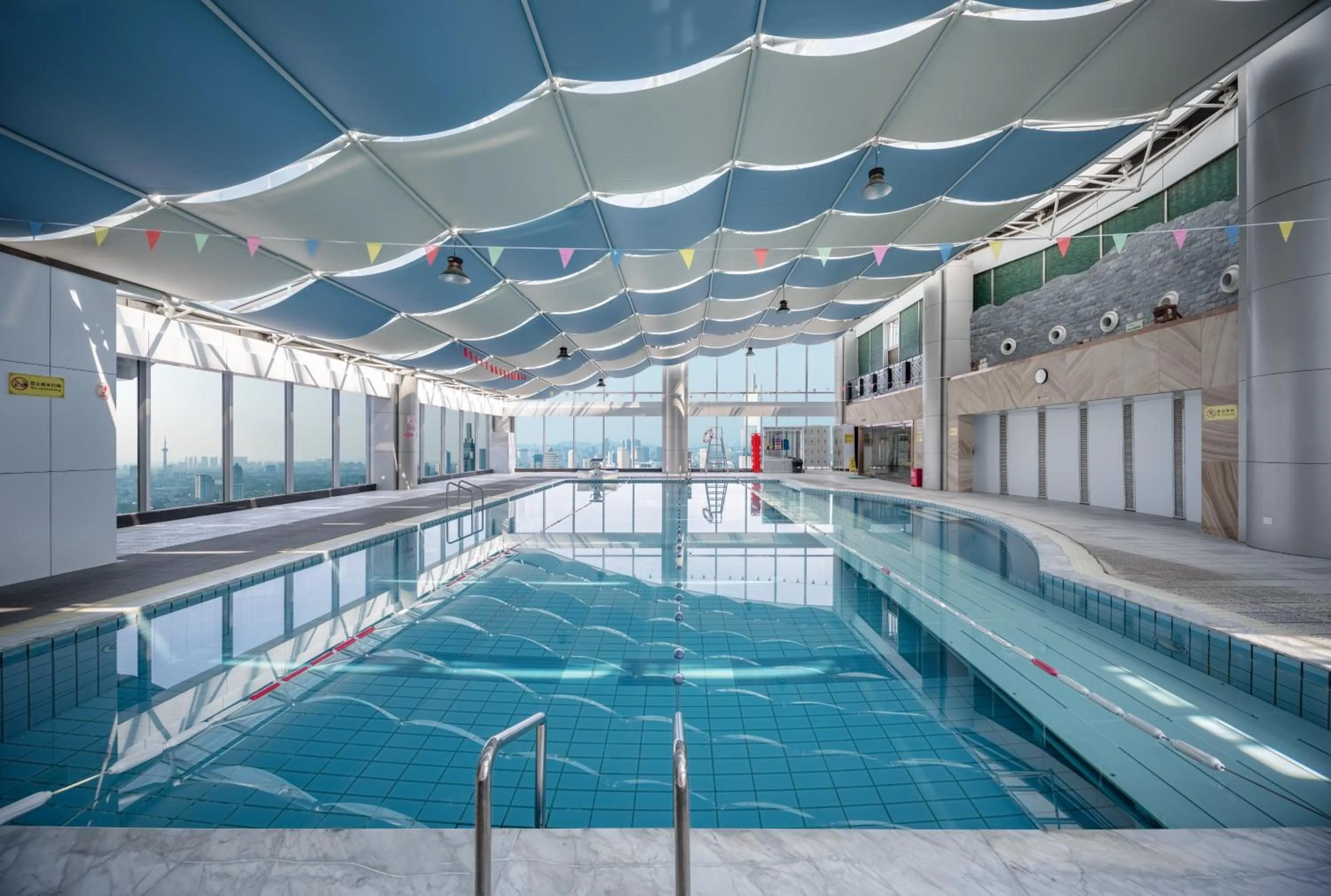 Pool view in Suning Universal Hotel ALL-SUITES