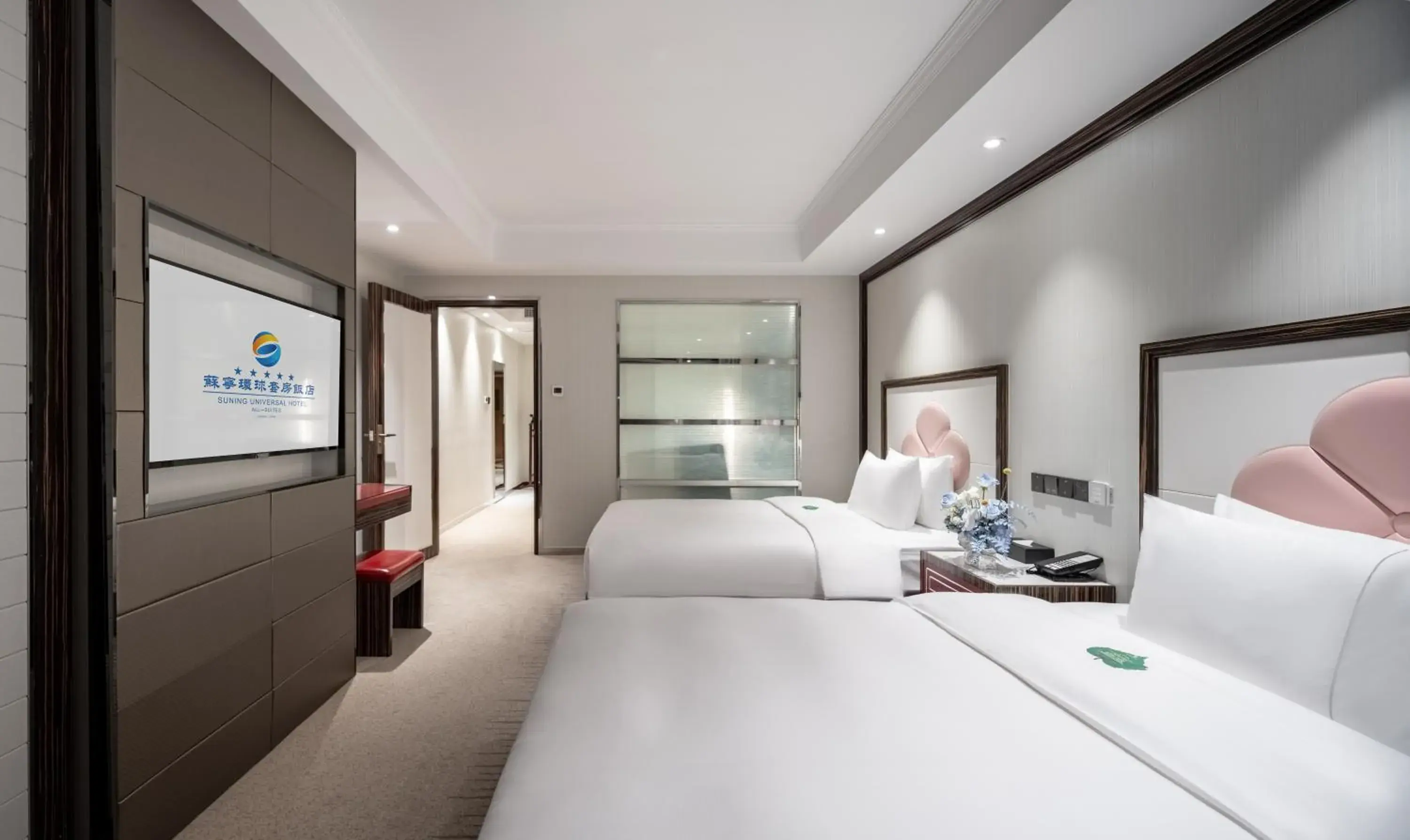 Deluxe Twin Suite in Suning Universal Hotel ALL-SUITES Deluxe Twin Suite in Suning Universal Hotel ALL-SUITES