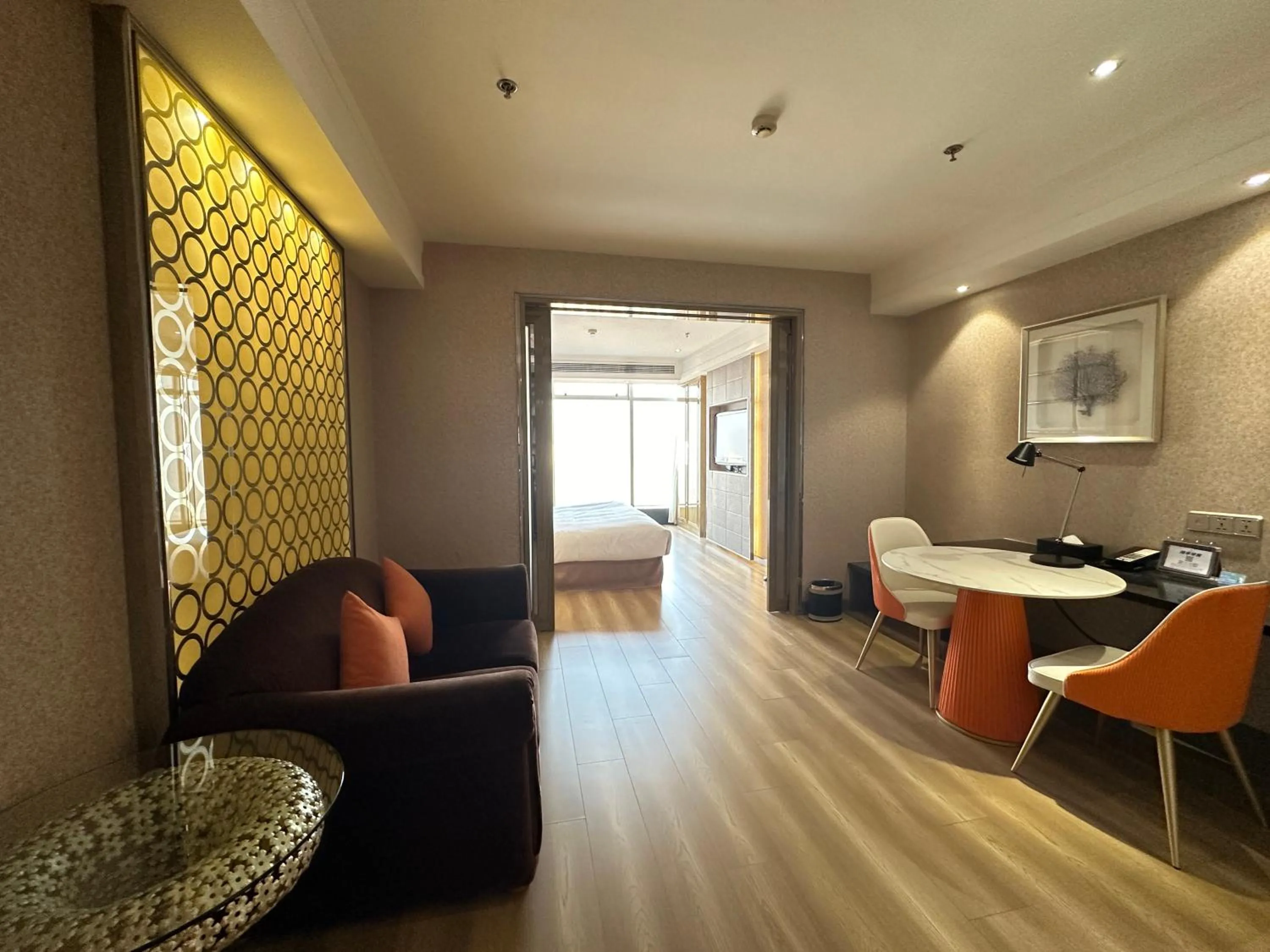 Suning Universal Hotel ALL-SUITES