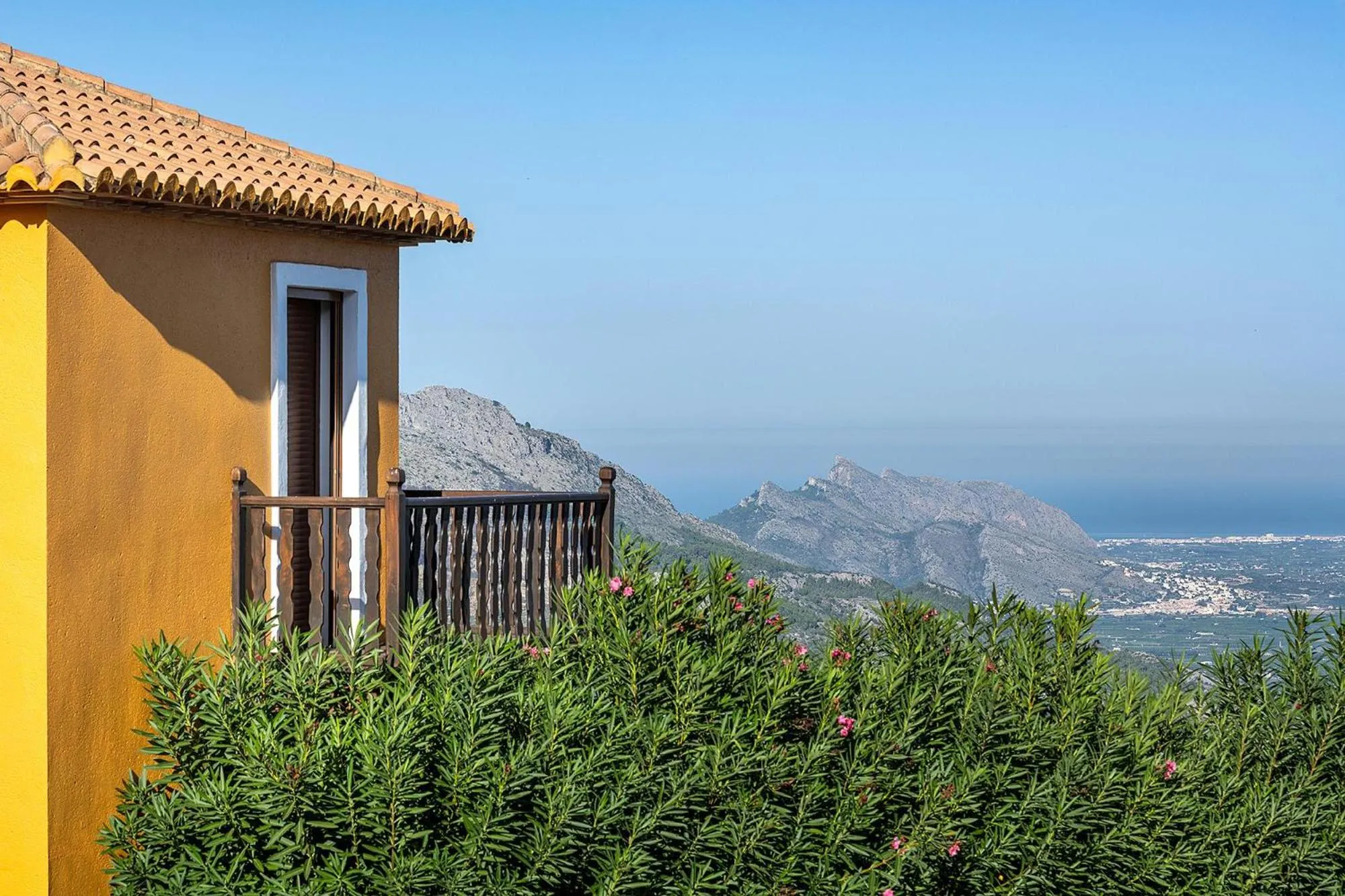 Natural landscape in Hotel Alahuar