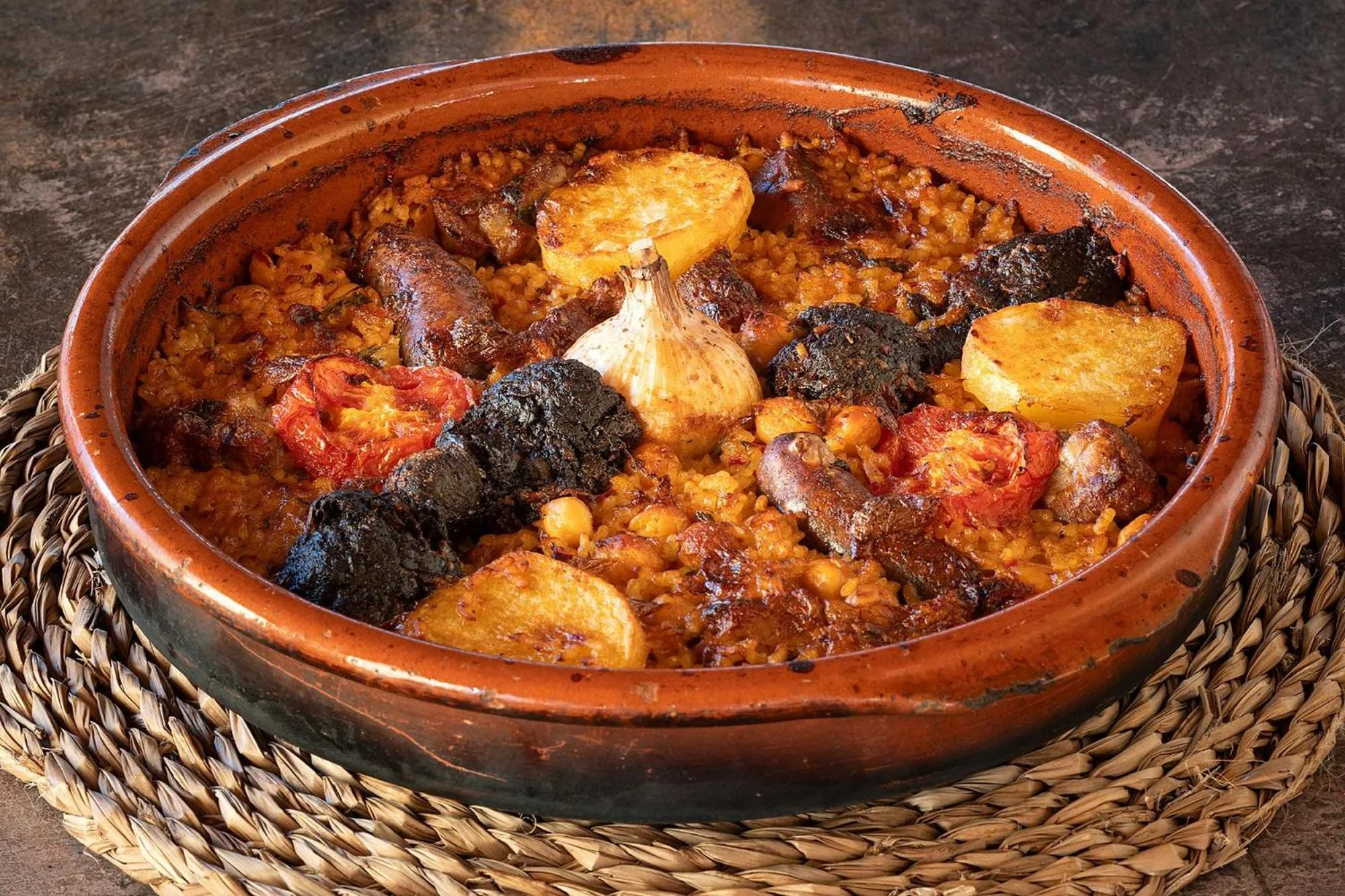 Restaurant/places to eat in Hotel Alahuar