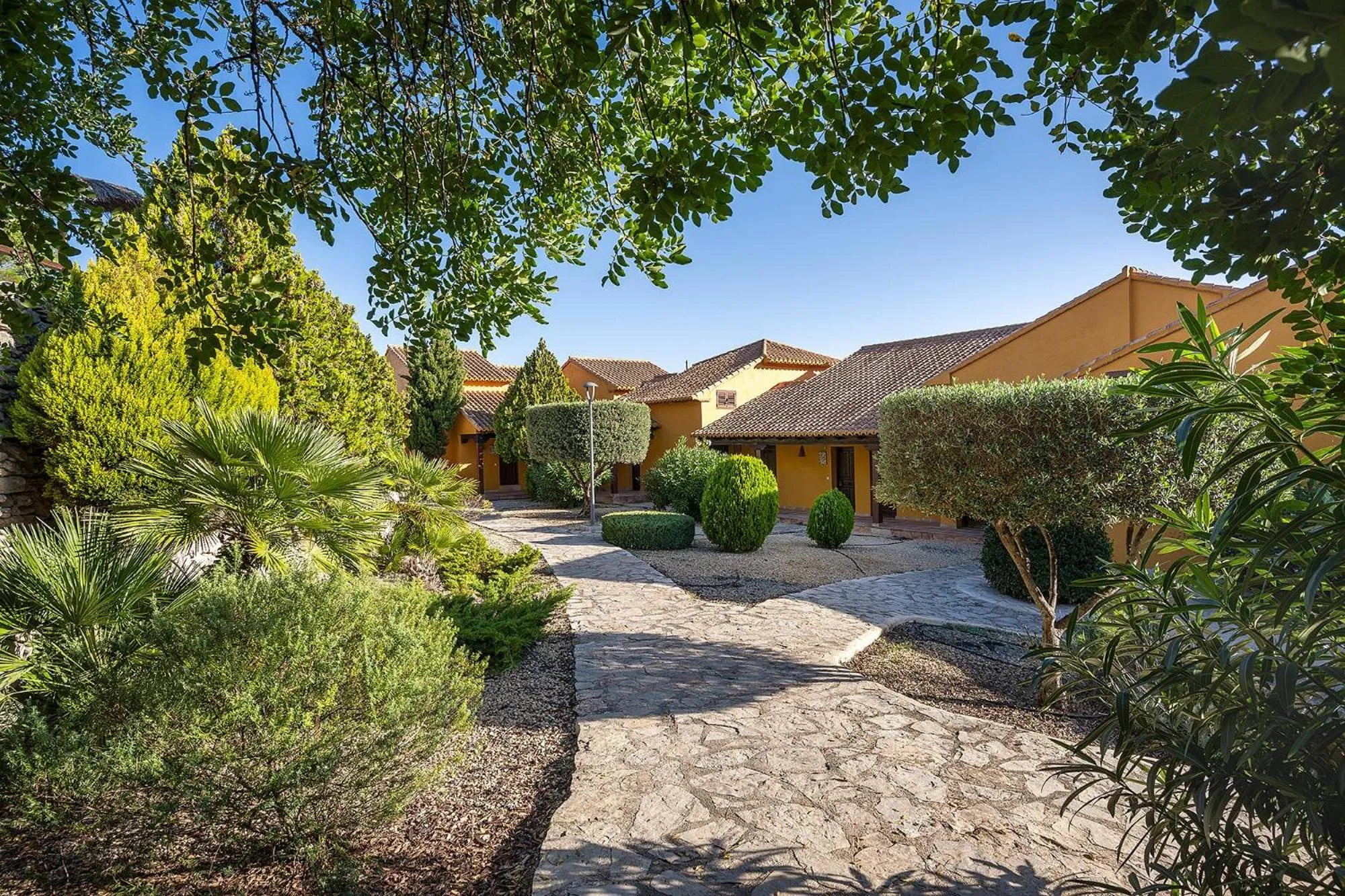 Garden in Hotel Alahuar