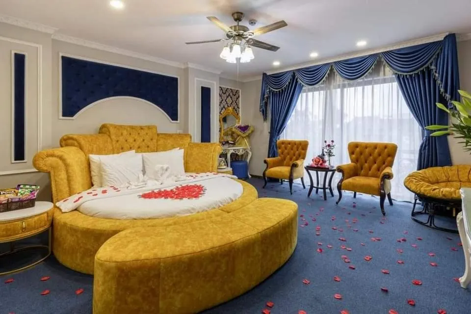 Bed in Hoang Gia Hotel Ha Noi Capital