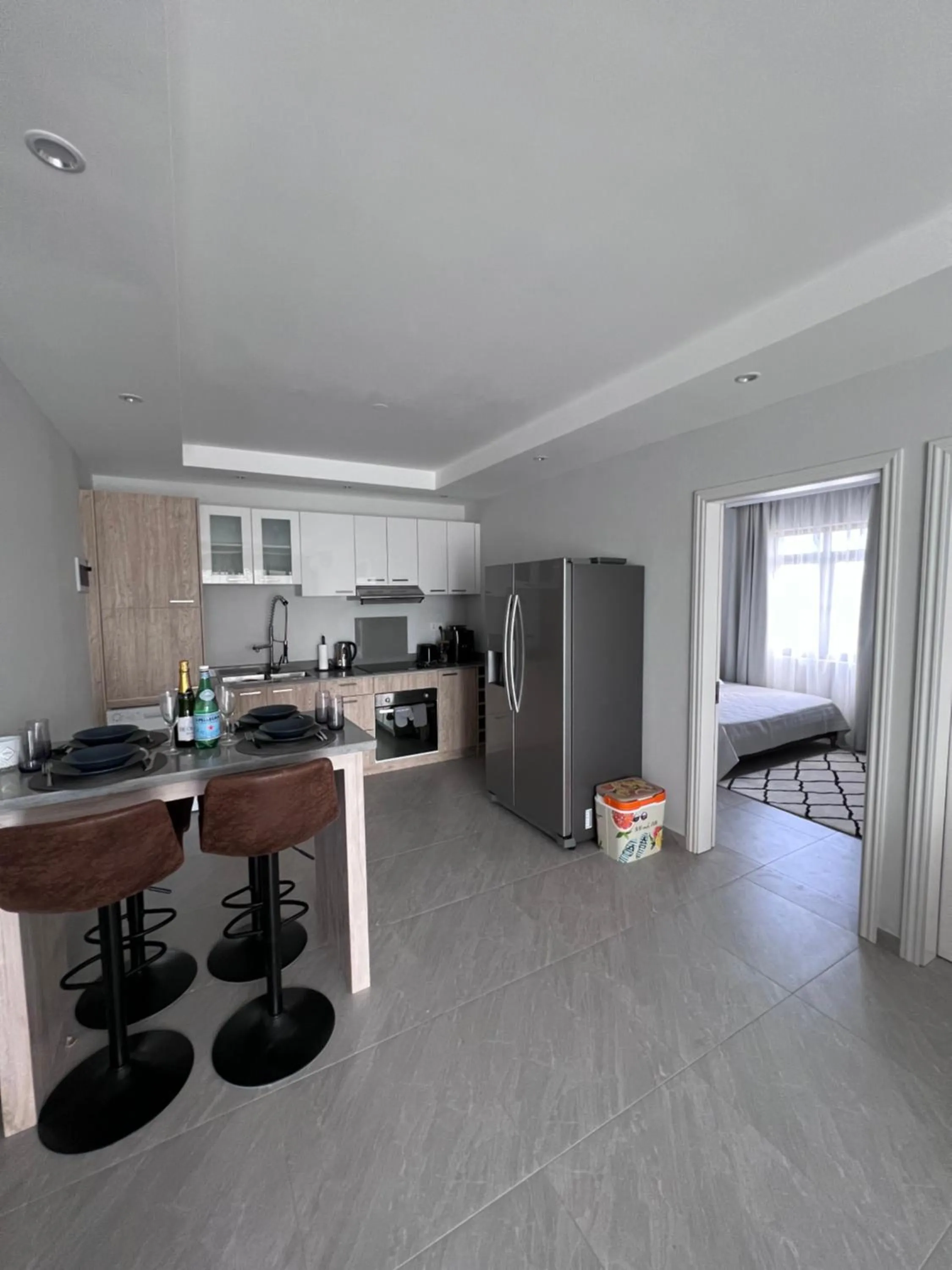 Kitchen or kitchenette in Top-Floor Modern 3BD Penthouse with Beautiful Mountain View Terrace - 5 min Walk to Beach