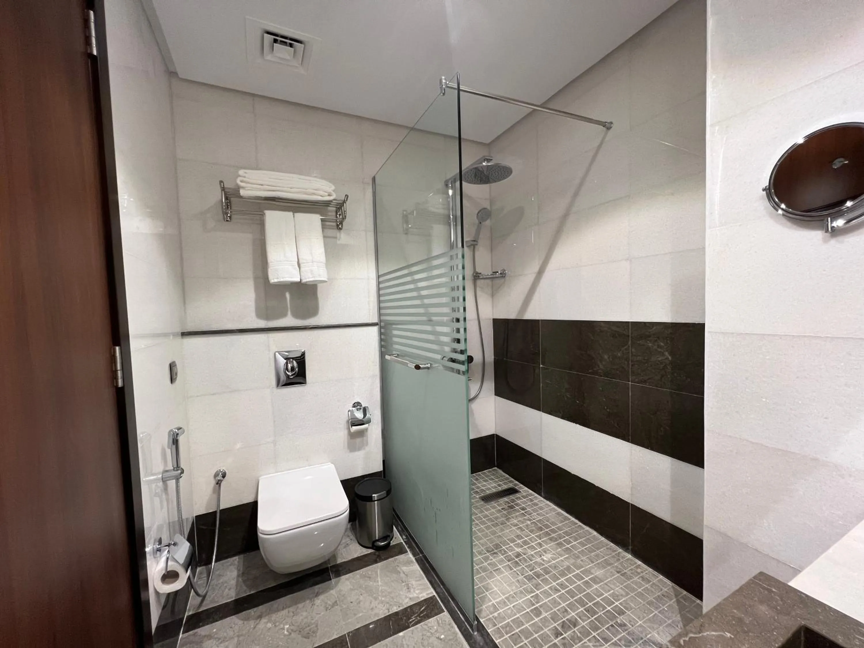 Bathroom in Zaha Taiba Hotel