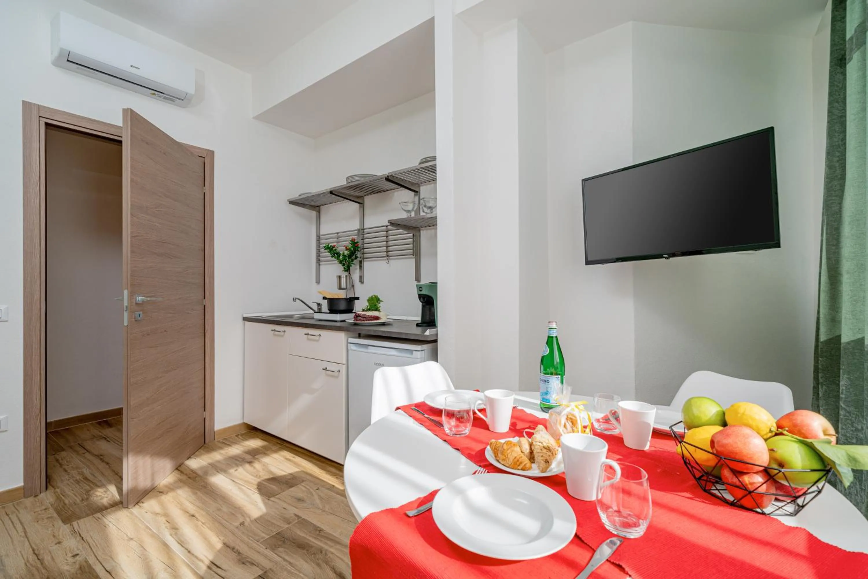 Dining area in DIMORE IN residenze asproni 24