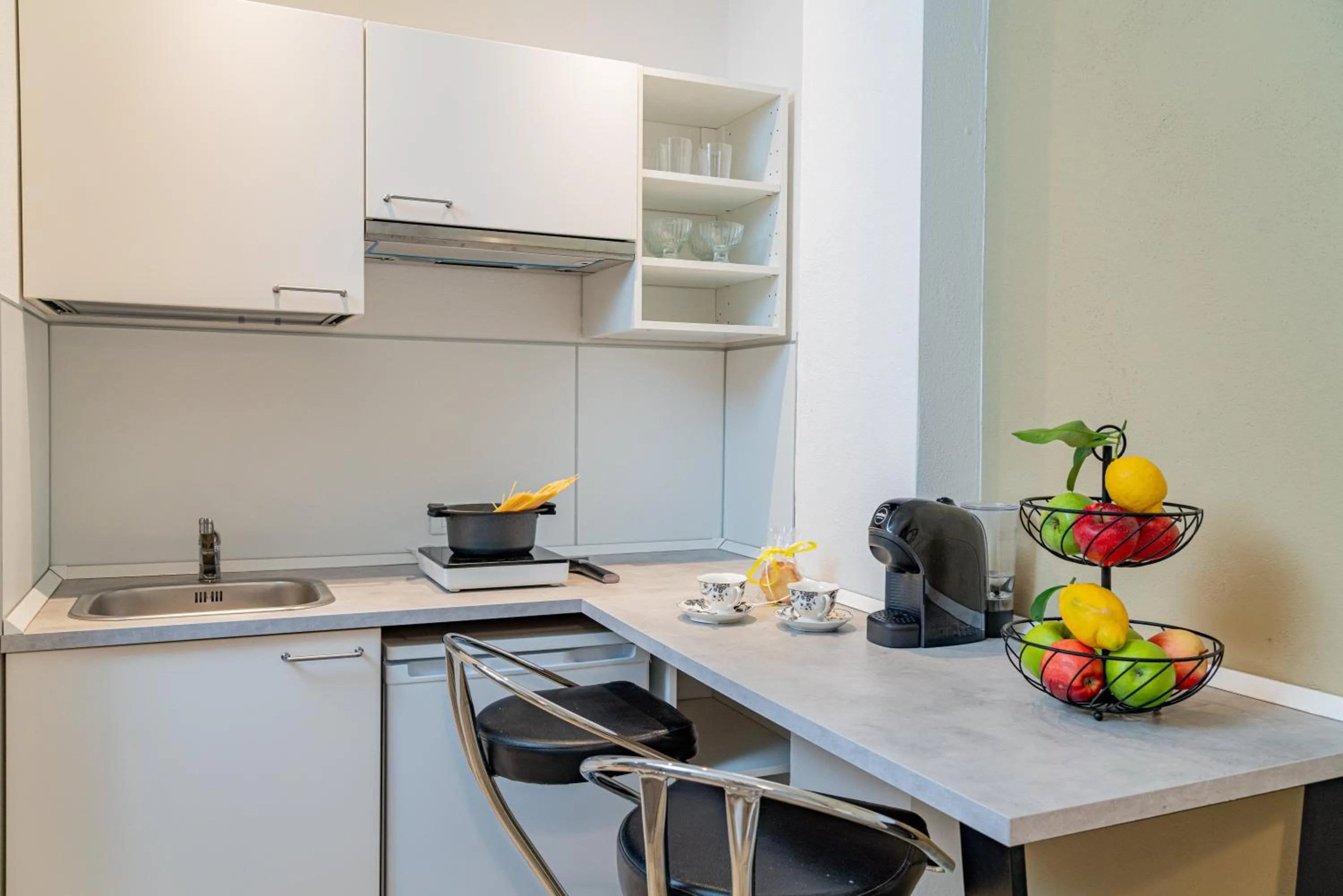 Kitchen or kitchenette in DIMORE IN residenze asproni 24